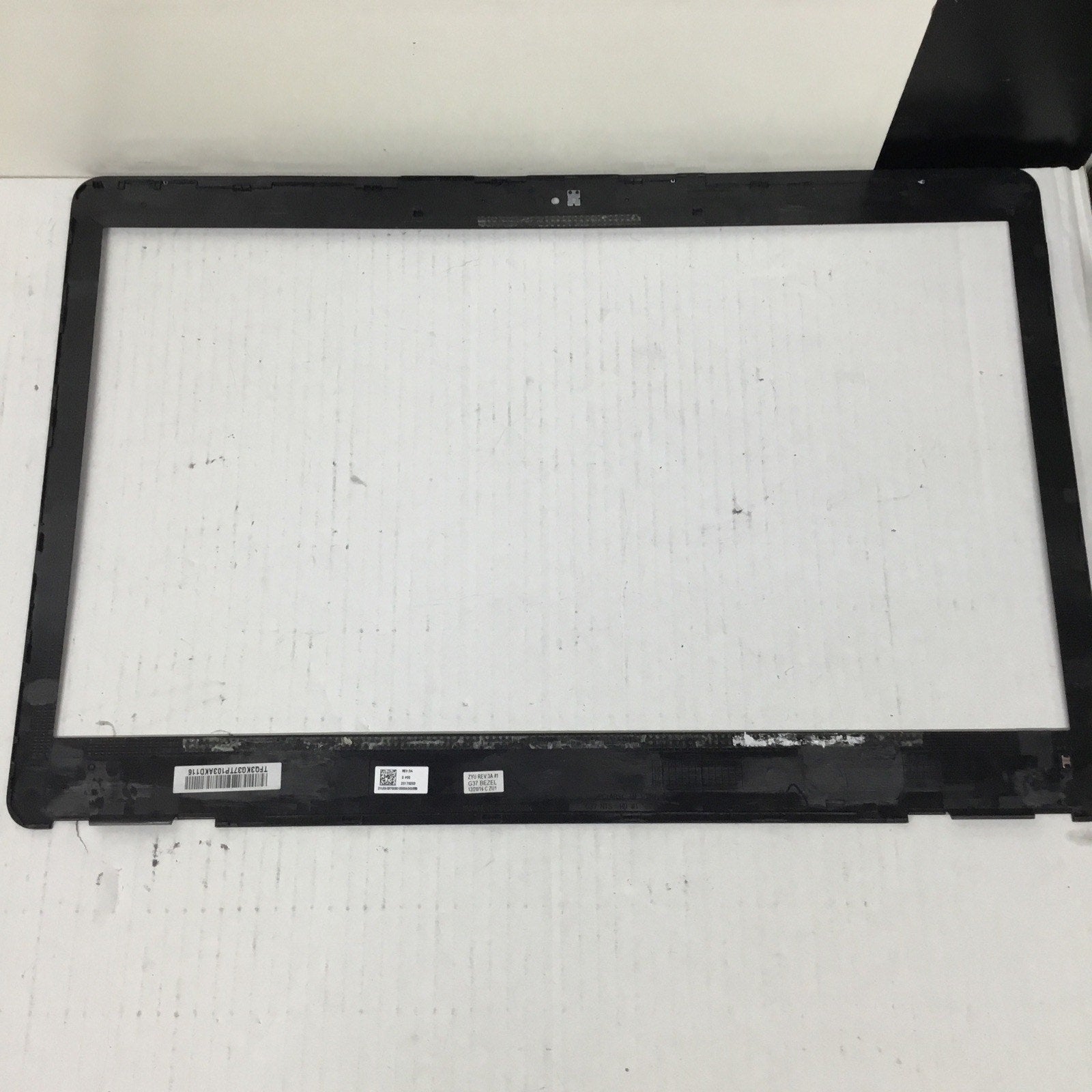 HP Stream 14-AX001NR Laptop LCD Bezel ZYUEA0P900 Black