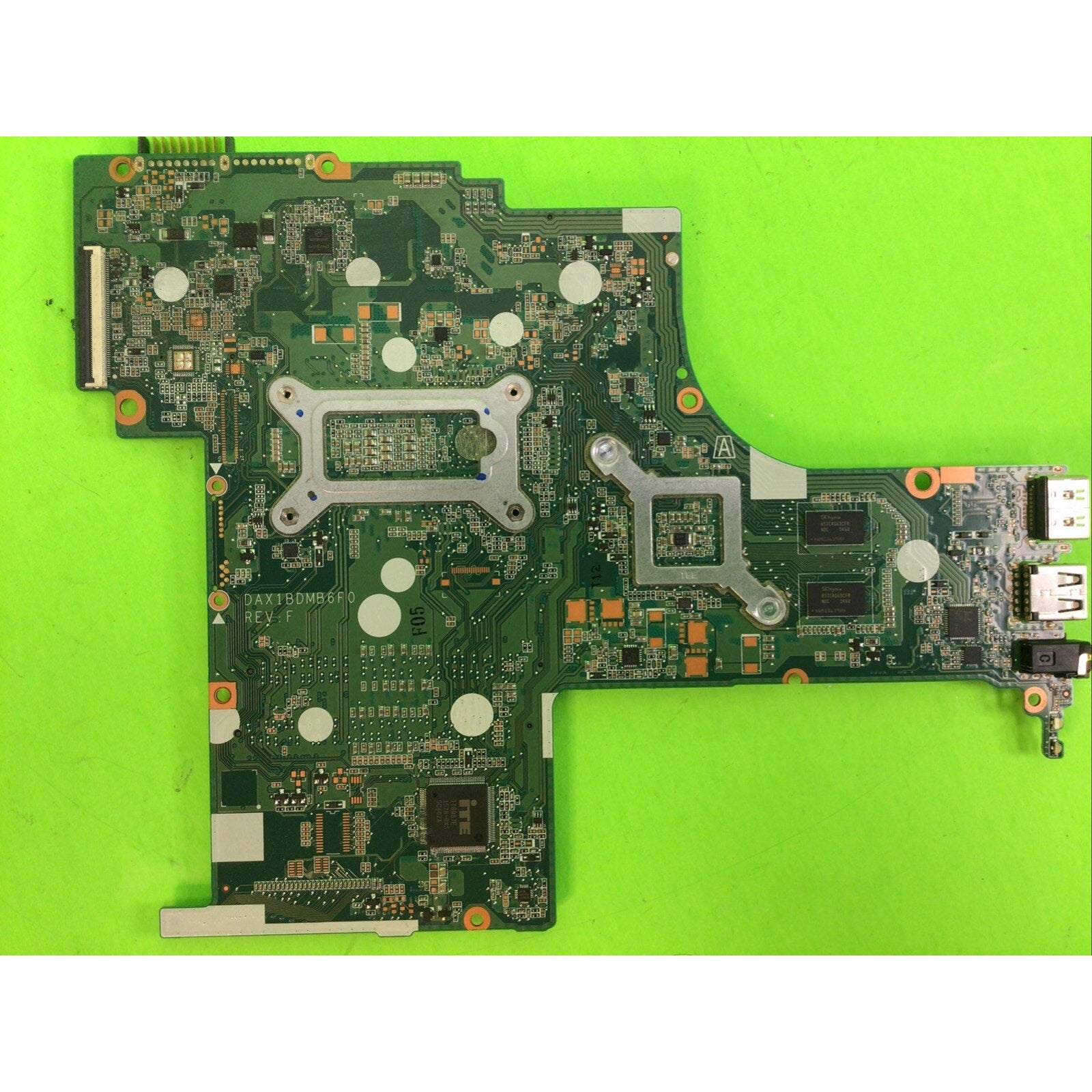 HP Motherboard 830601-601 i5 6200U FOR PARTS or RECYCLE