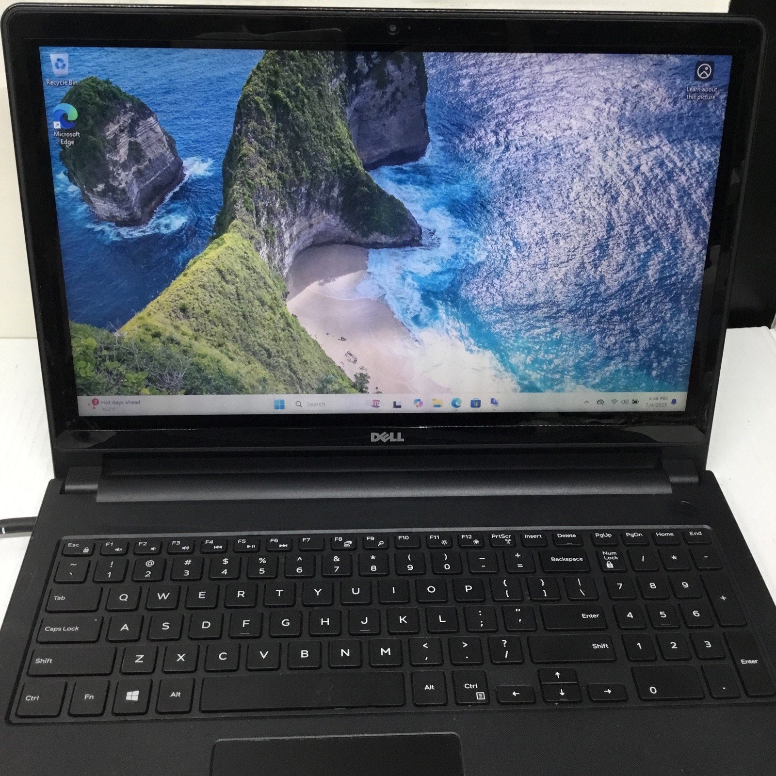 Dell Inspiron 5555 15.6" HD Laptop/AMD A8-7410/8GB RAM/240GB HDD/Touchscreen