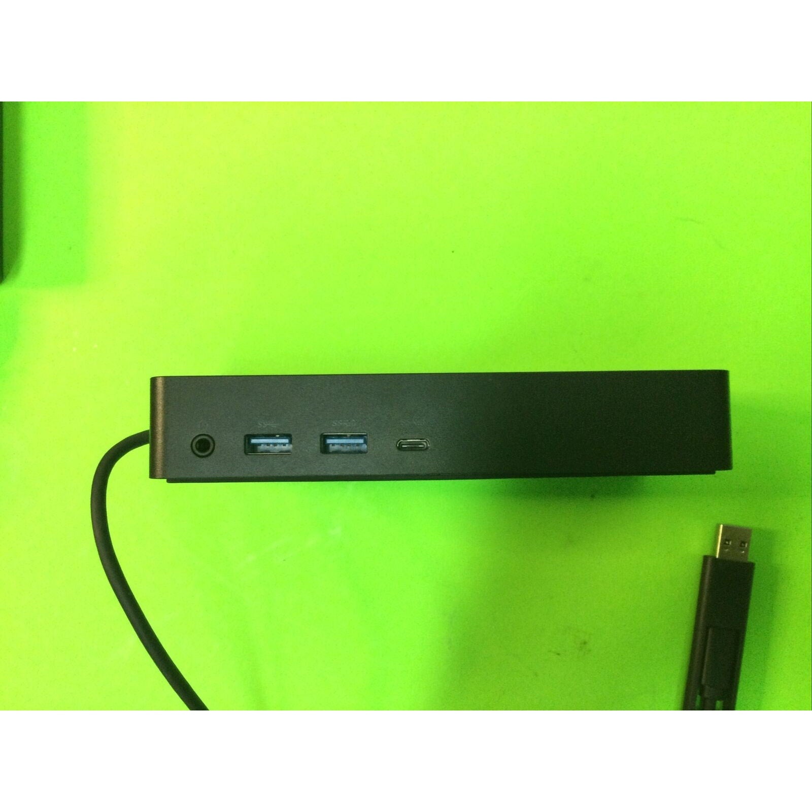 DELL D6000 DisplayLink DOCK w/USB 3.0 / USB-C UHD 4K