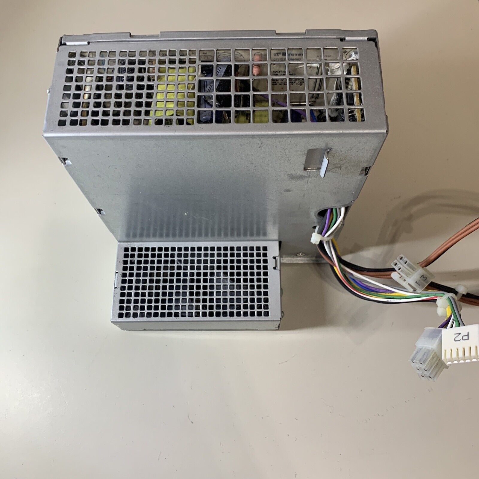 HP Compaq 6200 6300 SFF CFH0240EWWB 240W Power Supply P/N: 611481-001/613762-001