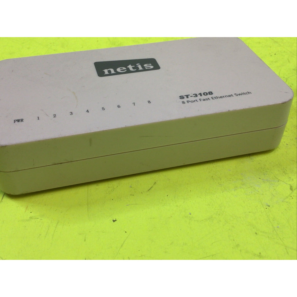 Netis ST3108 8-port 100mbit Fast Ethernet Switch