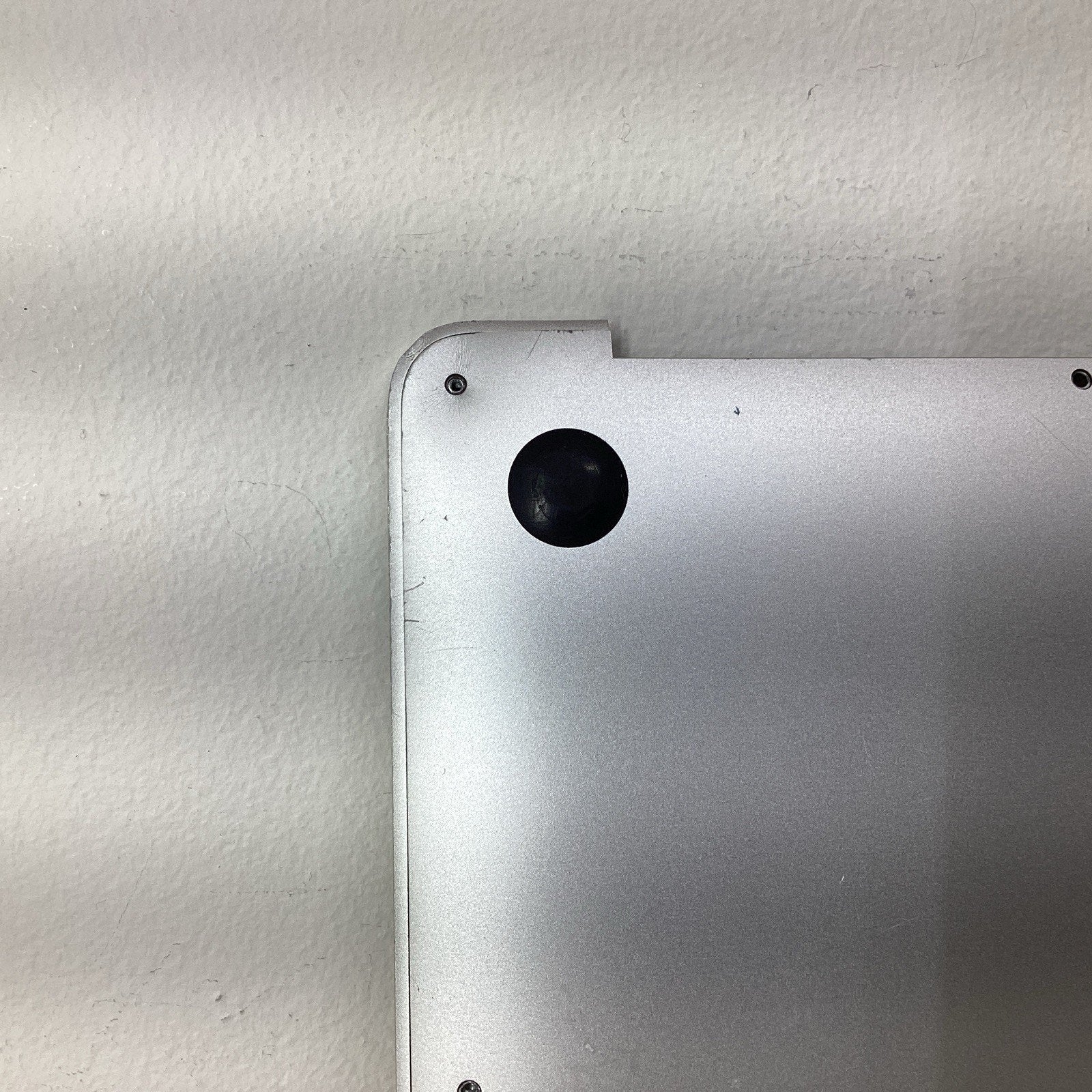 MacBook Air A1466 Silver 13" Palmrest w/ Keyboard ,Touchpad, Battery - For Parts