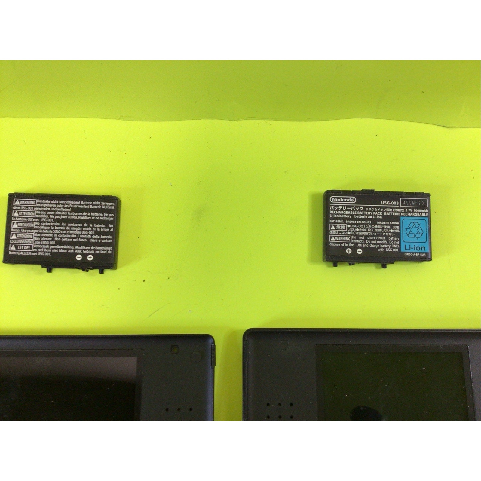 Nintendo DS Lite Boneyard Lot FOR PARTS and REPAIR