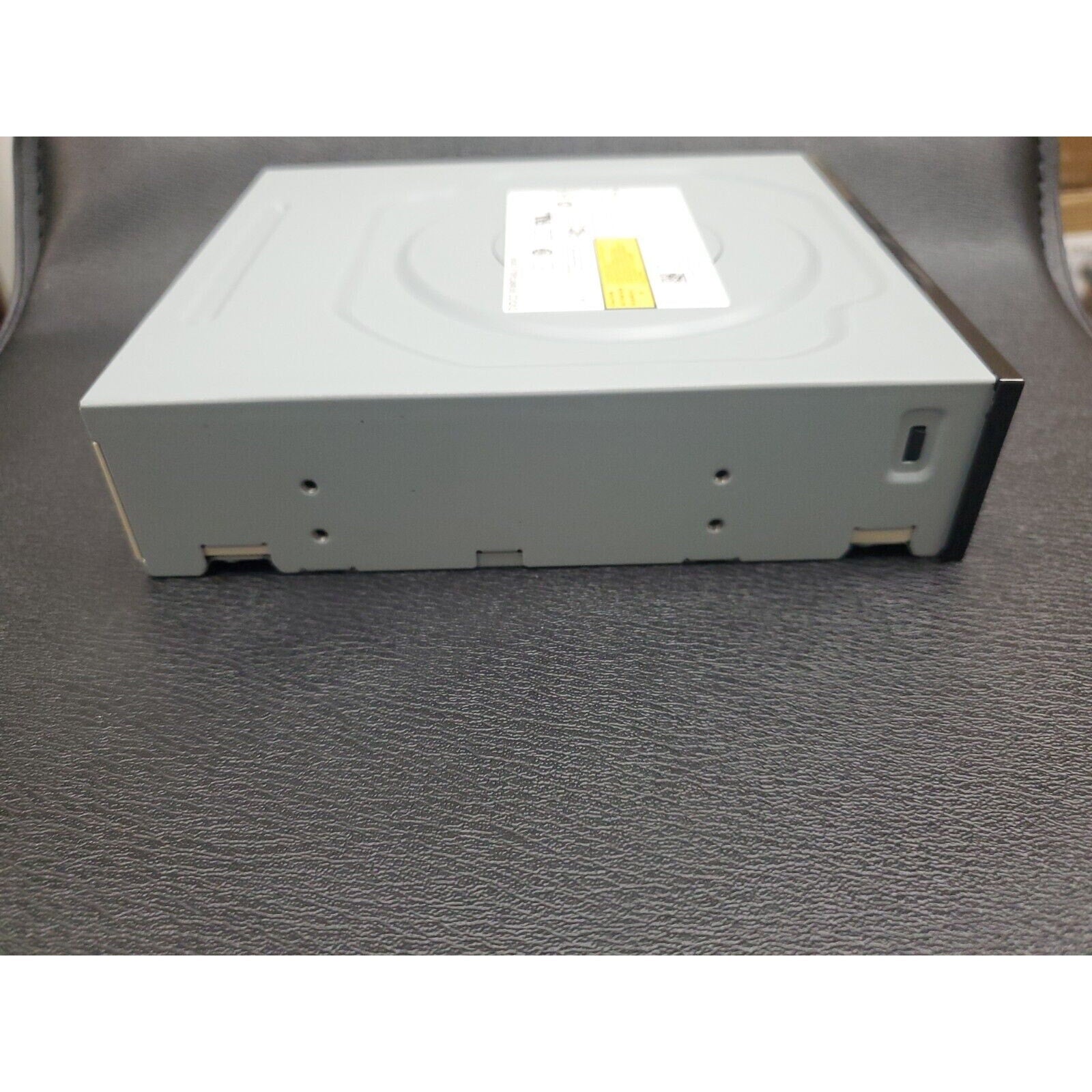 Dell DVD/CD REWRITABLE DRIVE DH-16ACS H11B Dell PN: 0HDD0H-73639-33D-53ZB-A01