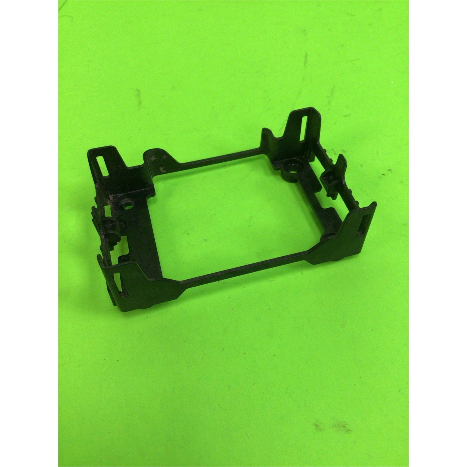 Genuine Dell CPU/Heatsink Retaining Bracket (No Clips) U2641
