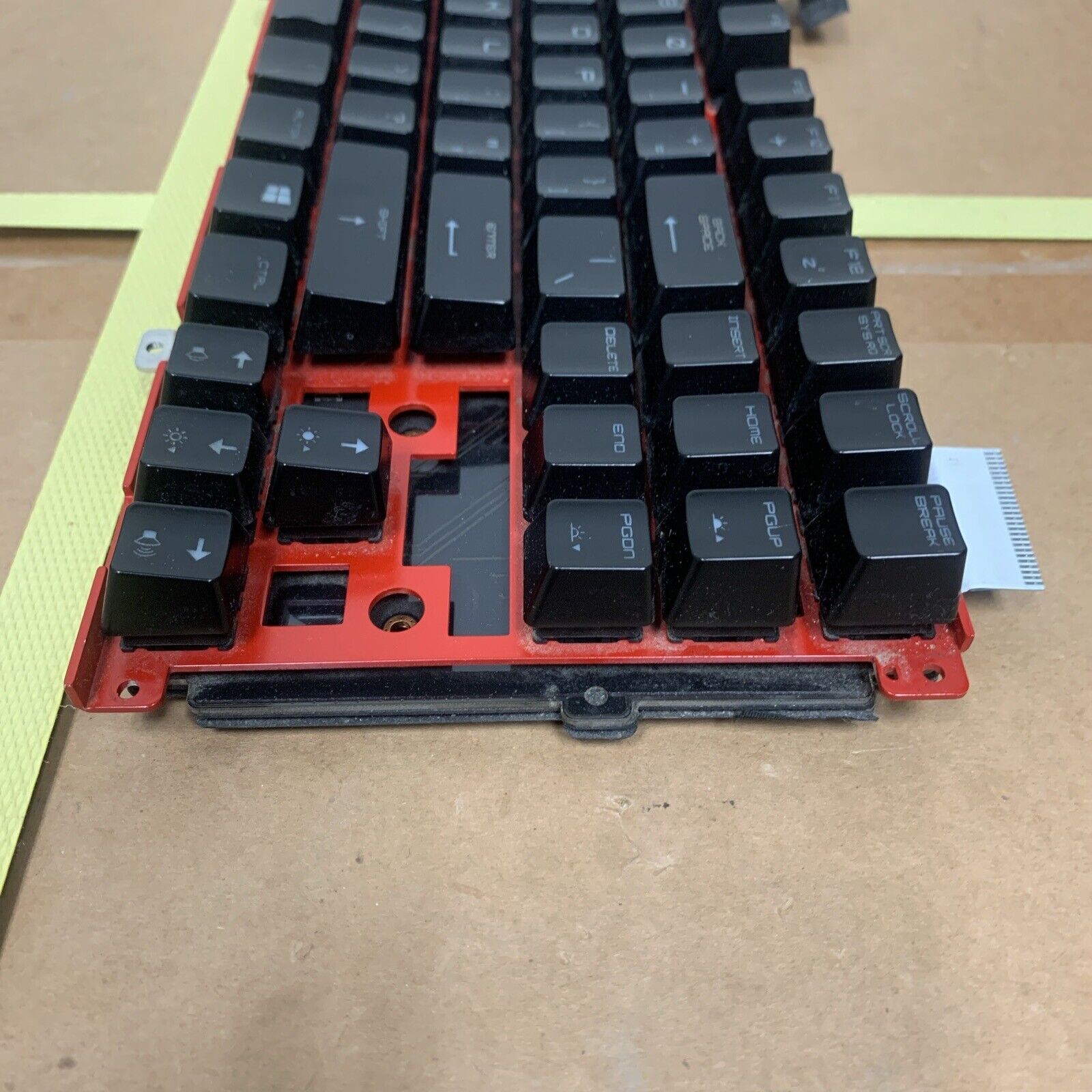 MSI GT83VR 6RF Laptop Keyboard - FOR PARTS