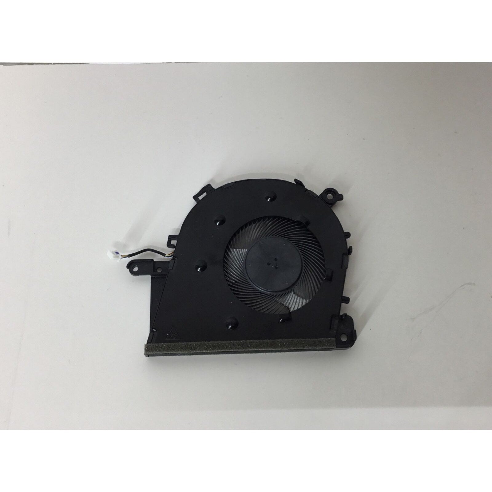 GPU Cooling Fan For Lenovo Air 14 2019 BAPB0605R5H Y005 5V 0.5A DC28000NMY0