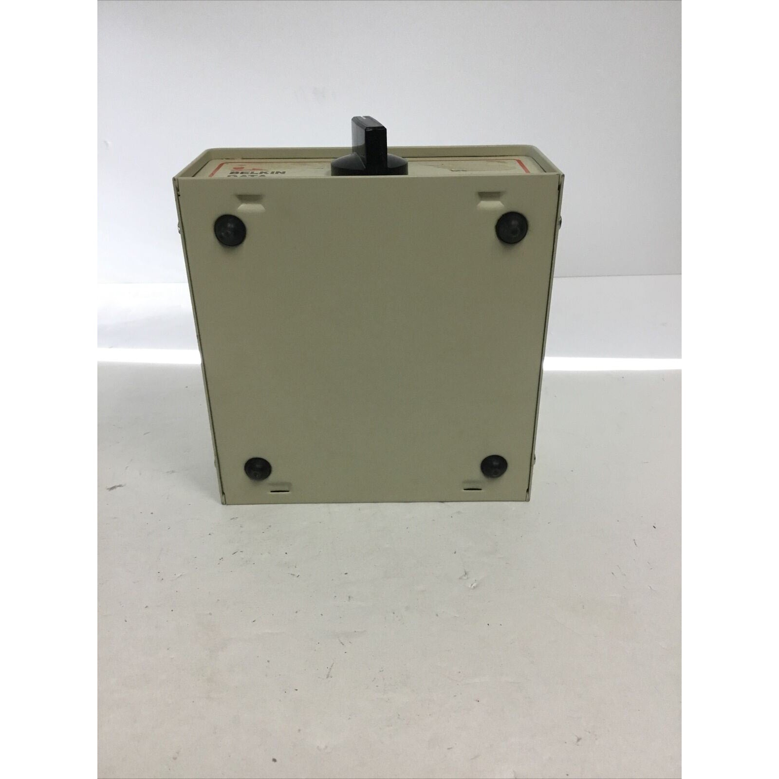 Belkin Data Switch F1B024