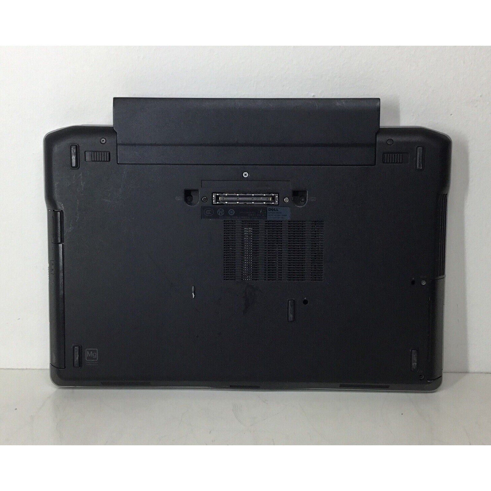 Dell Latitude E6330 Intel Core i5-3320 2.60GHz 8GB RAM - For Parts