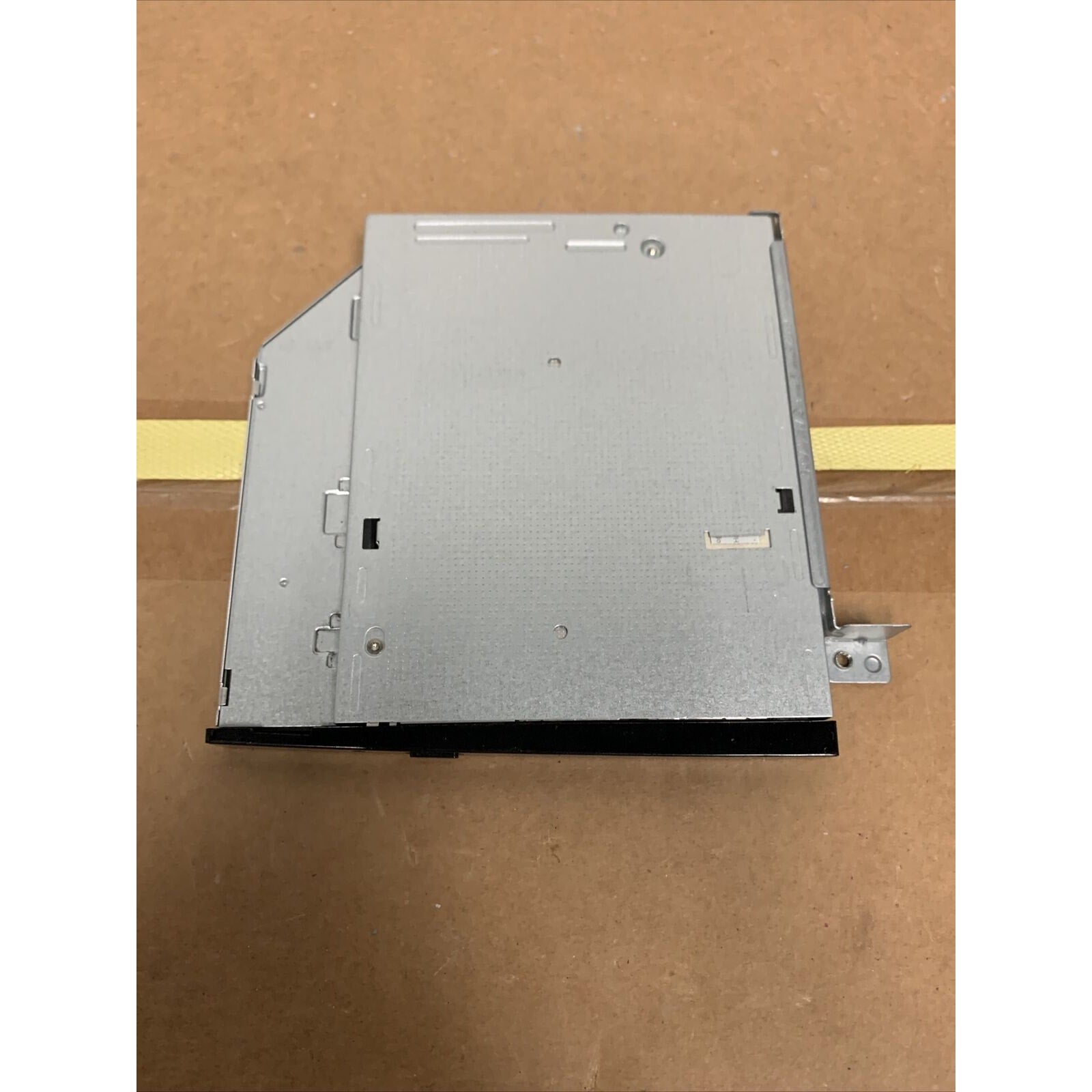 Dell DVD Drive with Bezel for PC or Laptops GU90N 9M9FK - Special Side Bracket