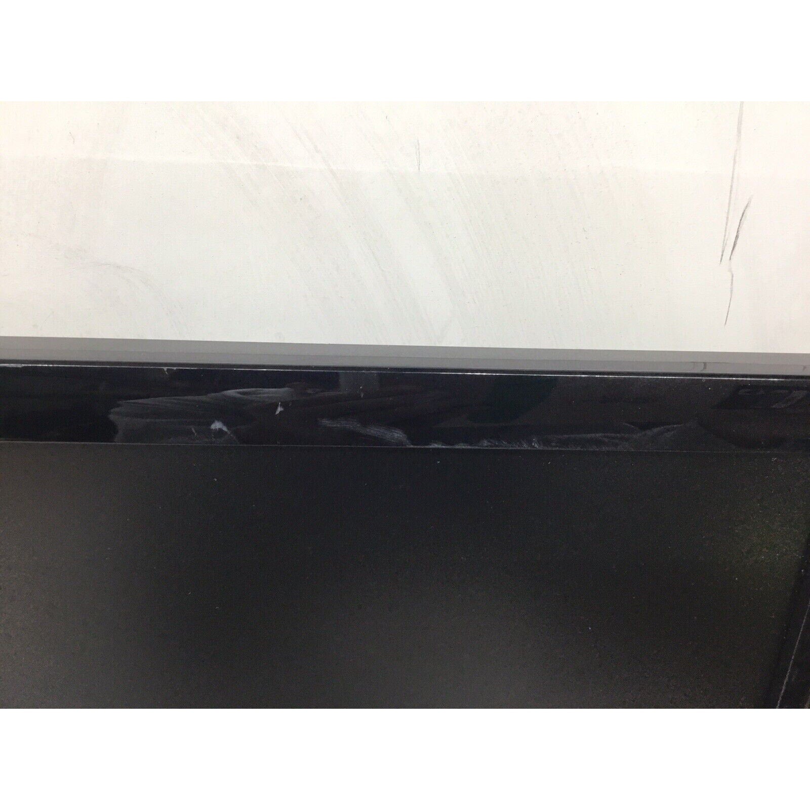 Lot 2x Hyundai Q226L 22" 1080p LED Monitors VGA DVI-D Black No Stand