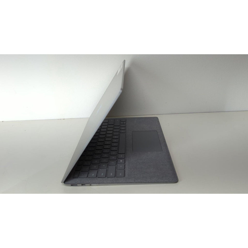 Microsoft Surface Laptop - Core i7-7660U 16GB RAM 512GB SSD - Model 1769