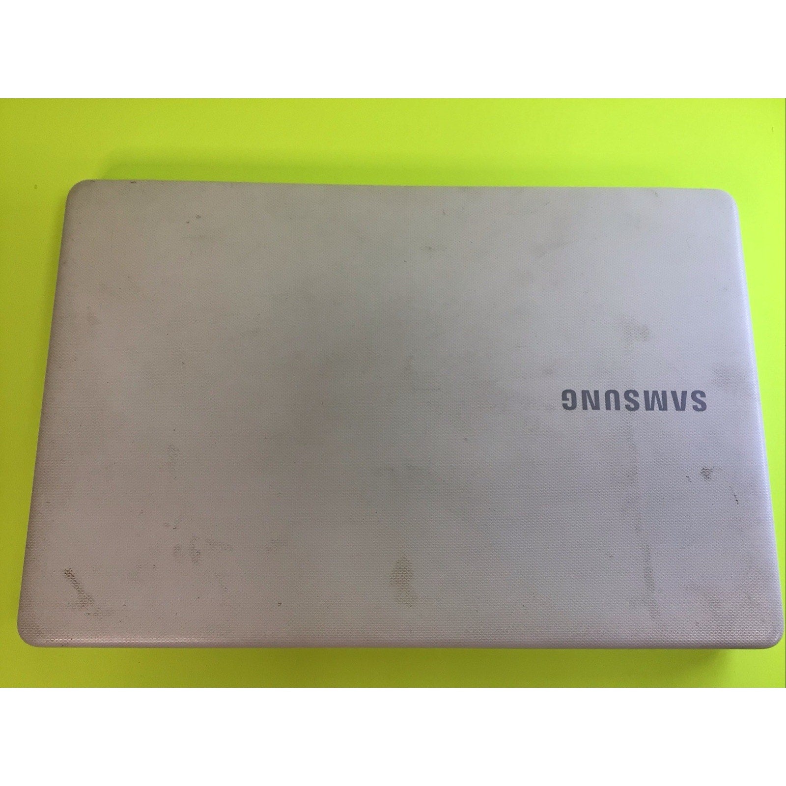 Samsung NT300E5K-L56S i5-5200U 8GB RAM NO HDD Laptop FOR PARTS or REPAIR