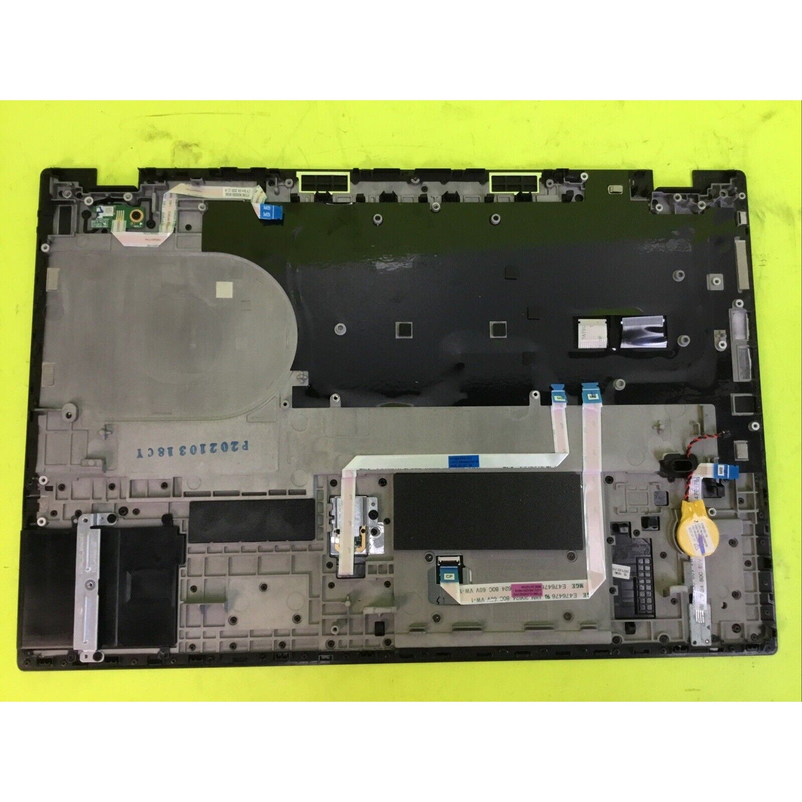 Lenovo ThinkPad T15s Gen 1 Palmrest Keyboard Touch Pad Assembly