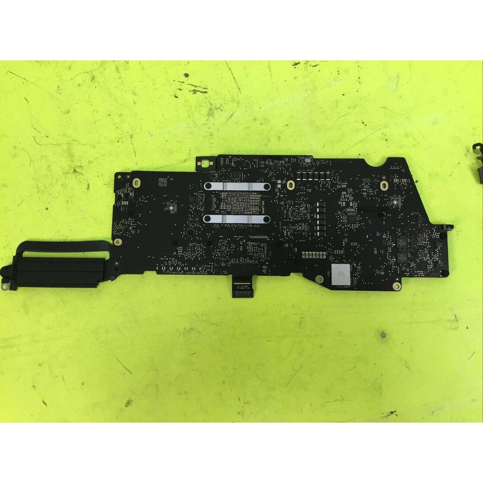 MacBook Pro 13" A2338 820-02020-A Motherboard with Touch ID FOR PARTS or REPAIR