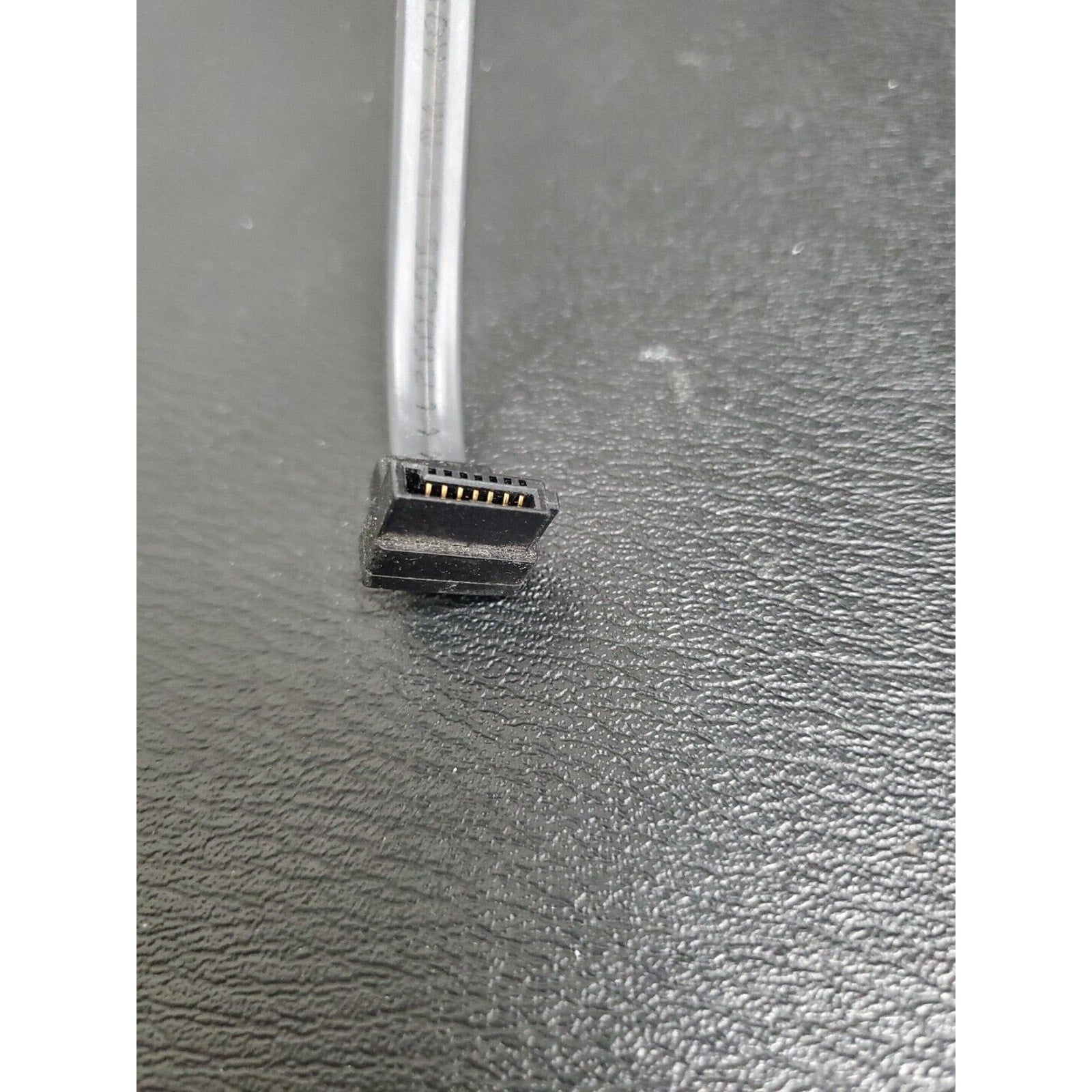 HP 381868-010 18inch SATA 3G SATA Cable