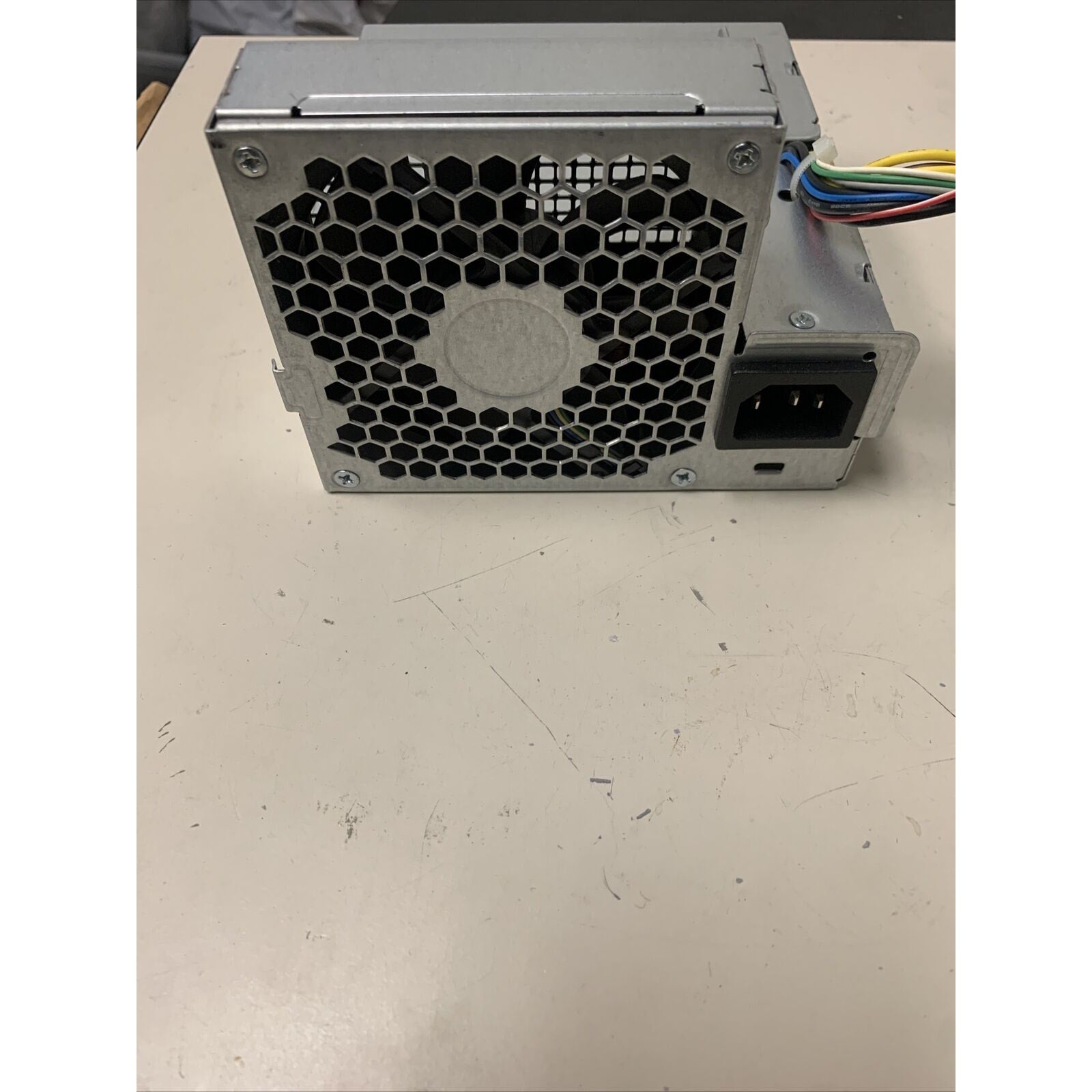 HP 659193-001 Elite 8200/RP5800 D10-240P1A 240W Desktop Power Supply 659246-001