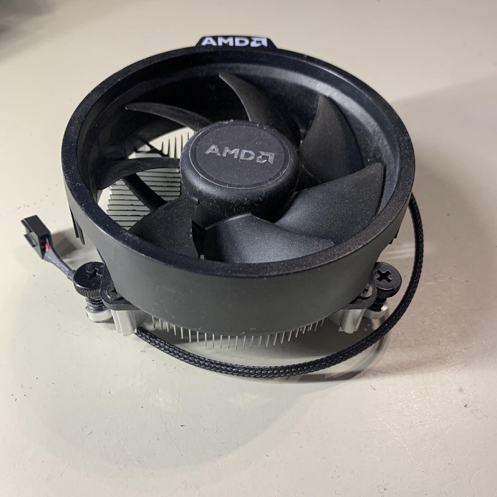 AMD Wraith Stealth Socket AM4 Ryzen CPU Cooler Heatsink & Fan 712-000071