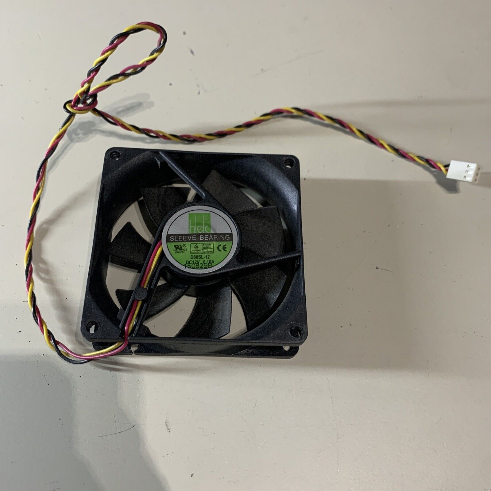 HEC D80SL-12 80mm 3pin Sleeve Bearing Desktop Fan-DC 12V Case Fan with Long Cord