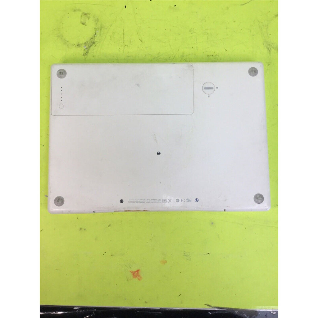 Apple MacBook A1181 13.3 Laptop FOR PARTS or REPAIR