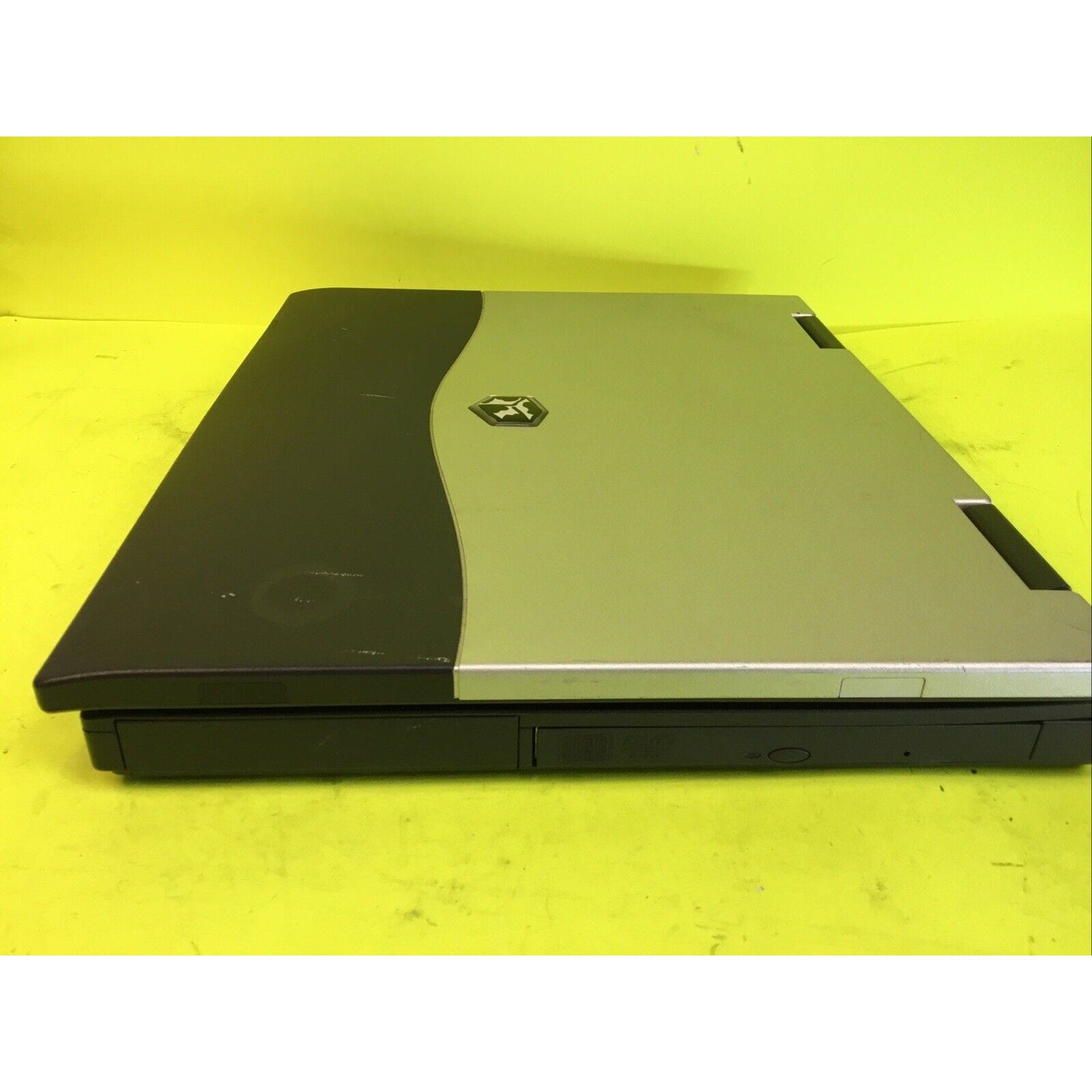 Gateway Solo 1450 Windows XP Laptop FOR PARTS or REPAIR