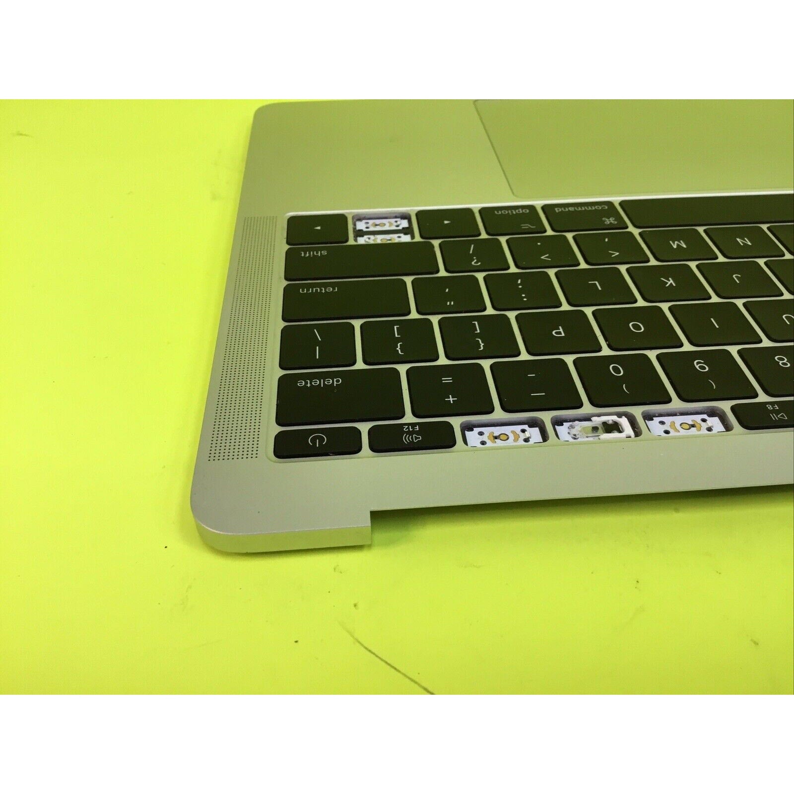 FOR PARTS Apple MacBook Pro 13" A1708 2016 Palmrest Trackpad Keyboard or RECYCLE