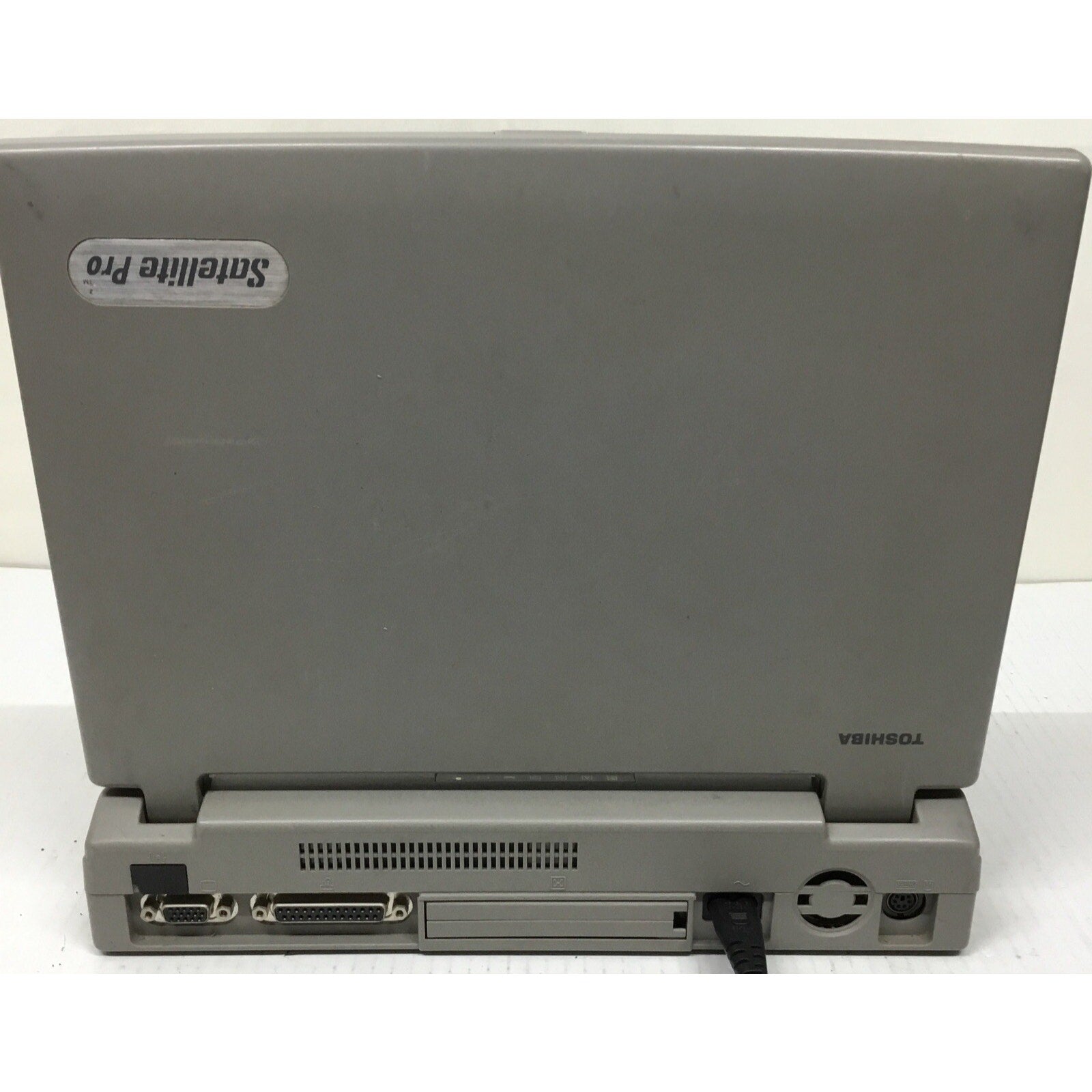 Vintage Toshiba Satellite Pro 425CDT Laptop 11.3" PA1230U RARE VINTAGE READ DESC