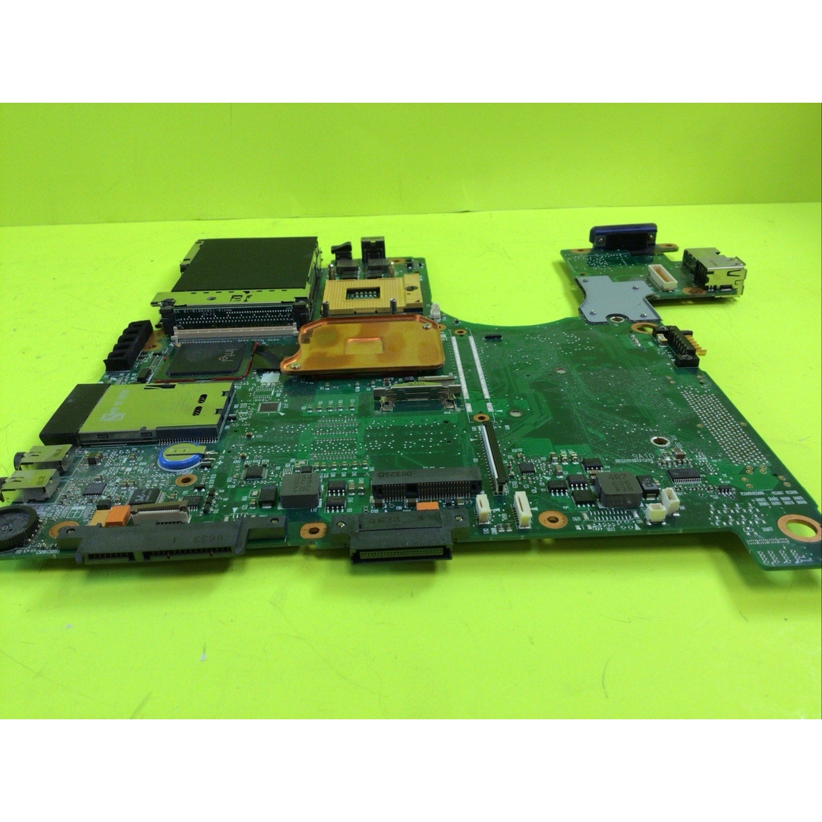 Toshiba Satellite A100 A105-S4011 Motherboard DDR2 SDRAM V000068390 1310A2041310
