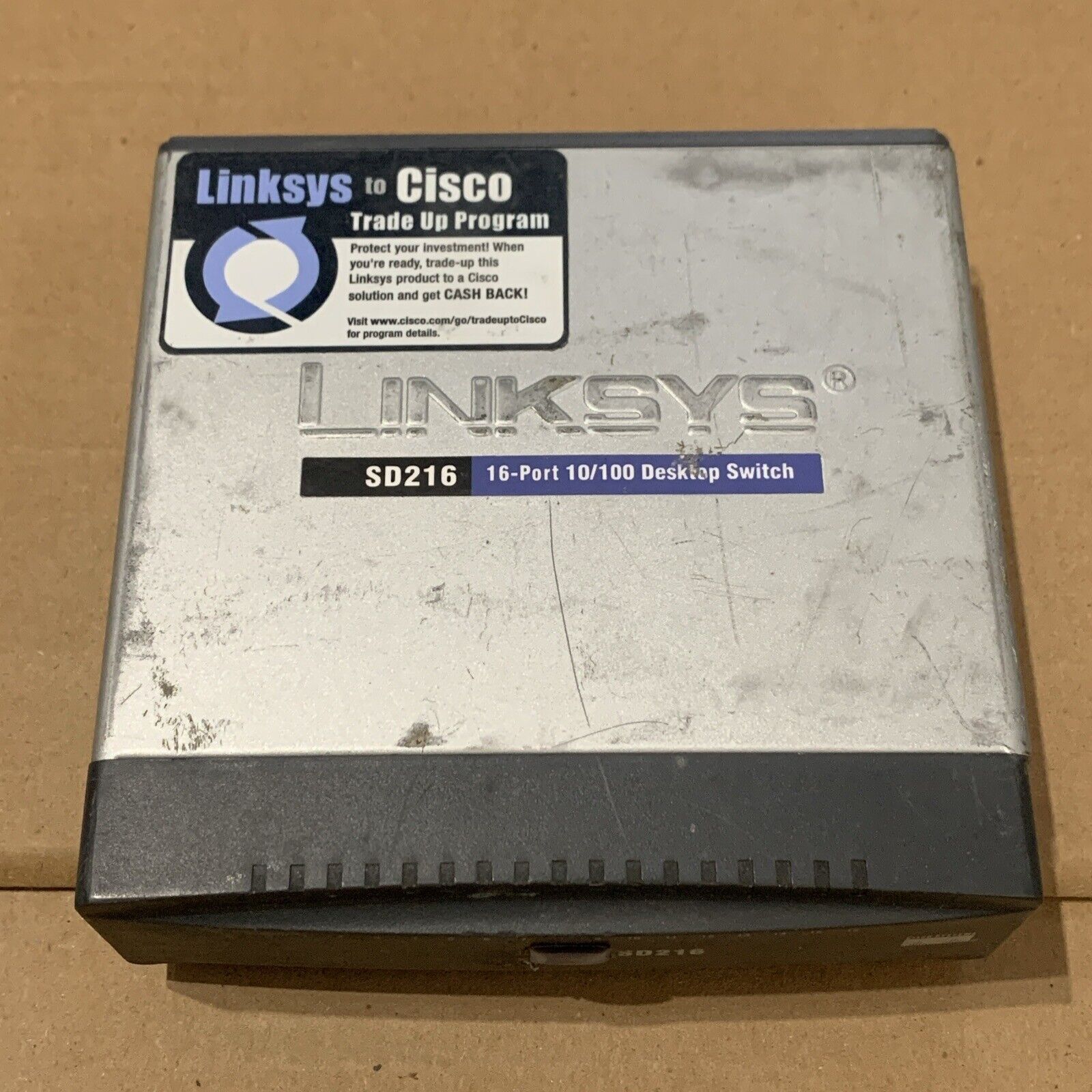 Linksys SD216 16-Port 10/100 Desktop Ethernet Network Switch - No Power Adapter