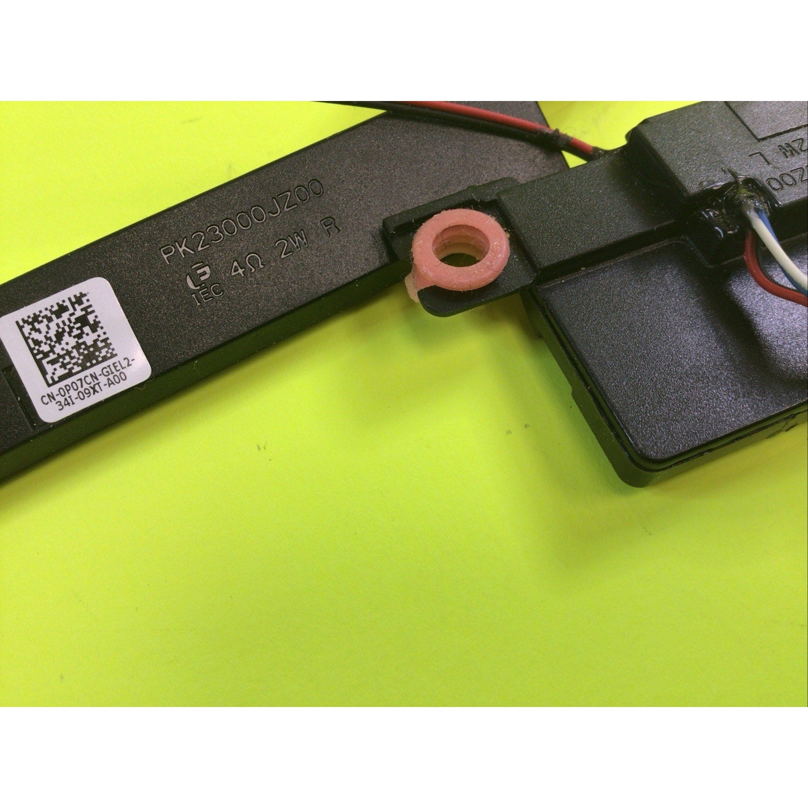 Dell Insprion 15R 3521 Left and Right Speaker Set 0P07CN