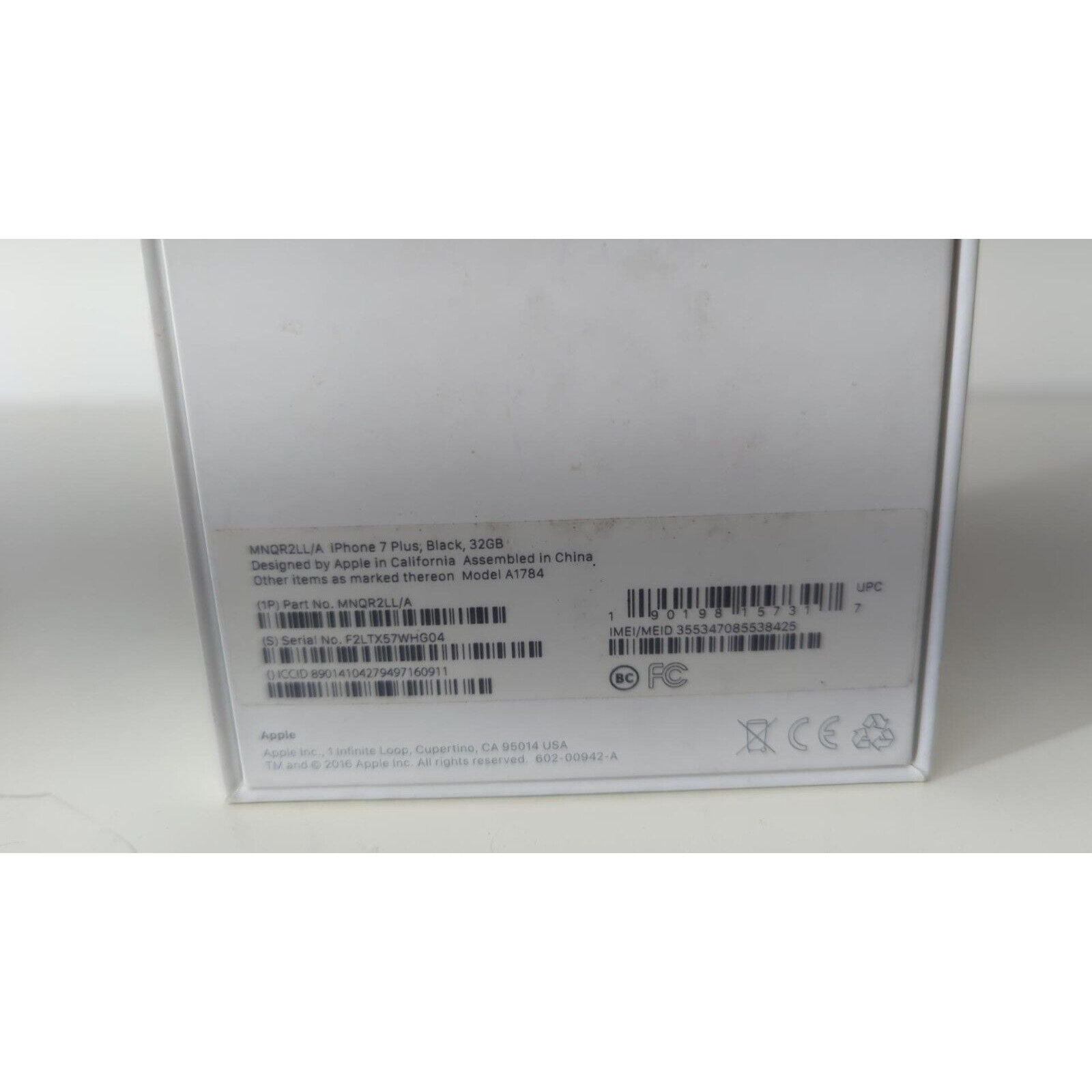 BOX ONLY - Apple iPhone 7 Plus, Black, 32GB