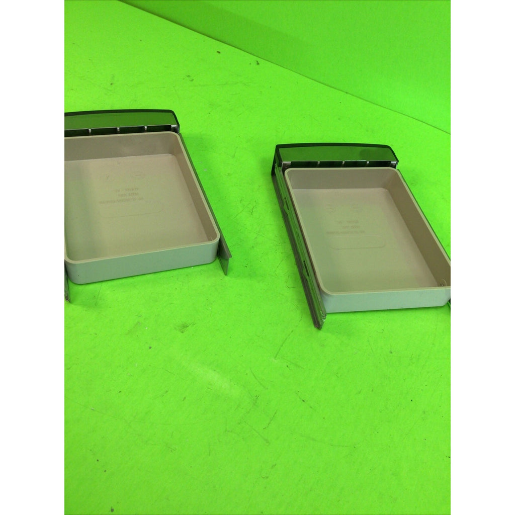 Lot of 2x Supermicro 3.5 Hot Swap Hard Drive Storage Caddy 05-SC82002-W100C002