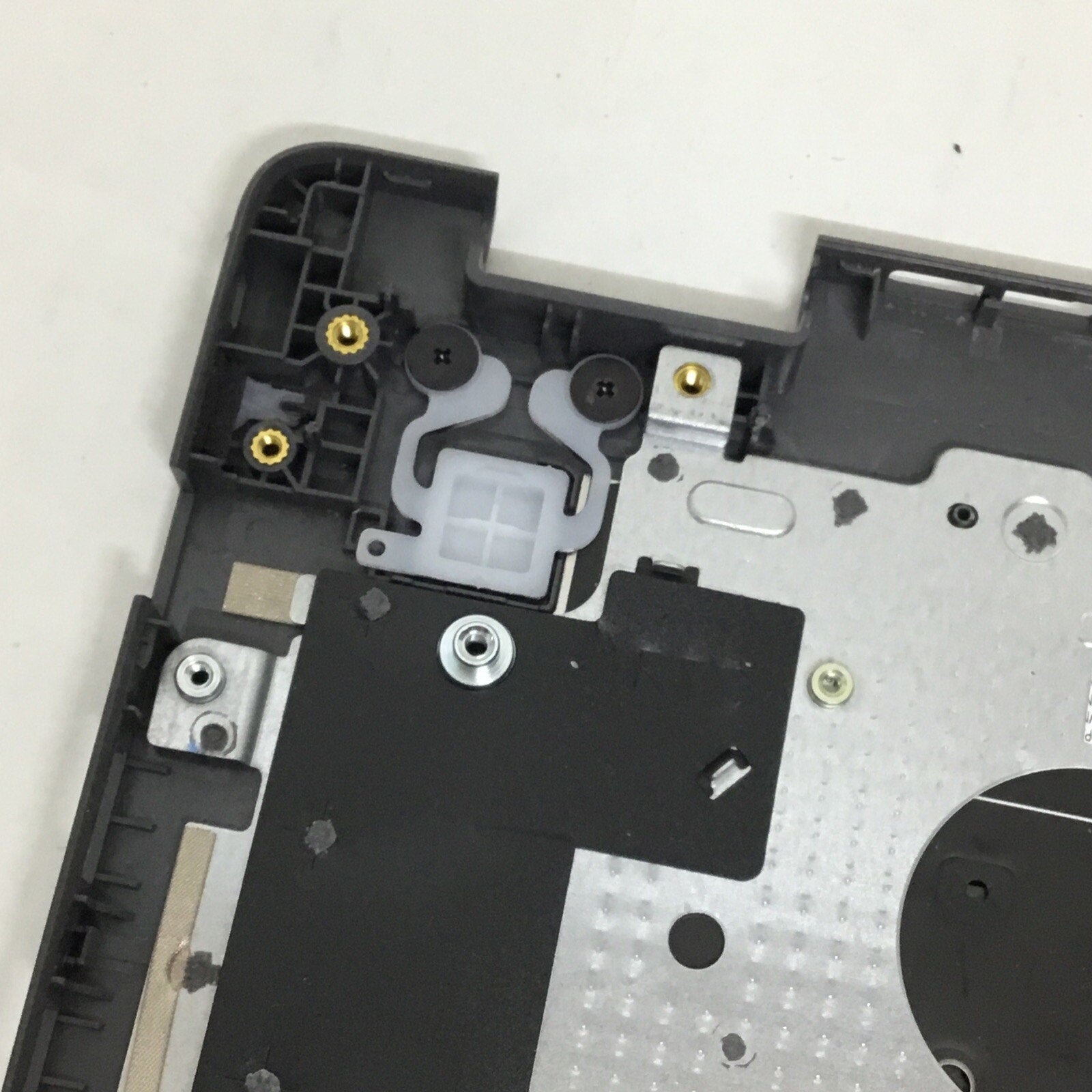 DELL Latitude 3440 3450 Palmrest Keyboard Touchpad + Base R2DCD + NCWP6