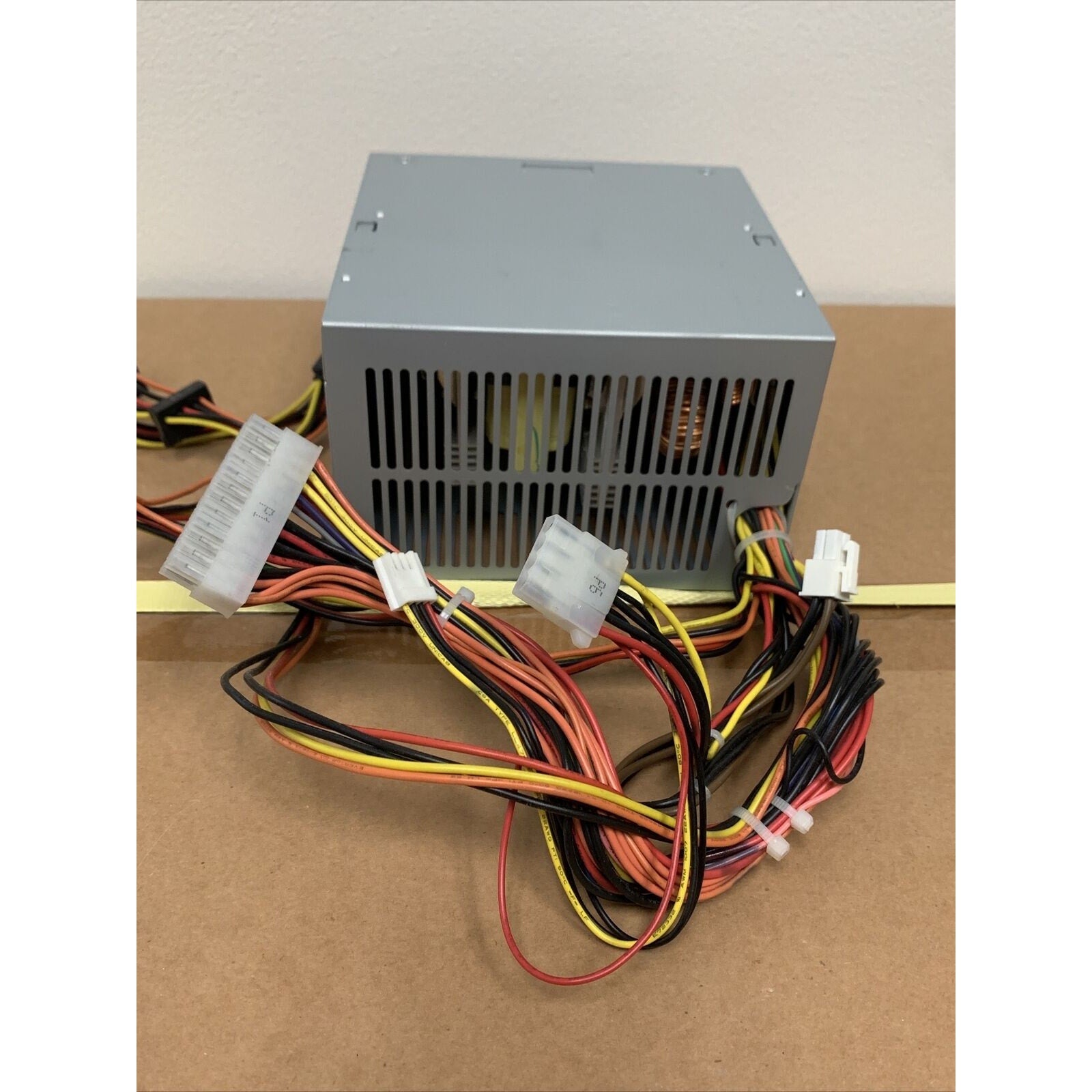 HP Compaq 365W POWER SUPPLY PC6015 437358-001 437800-001 for DC7800 TOWER