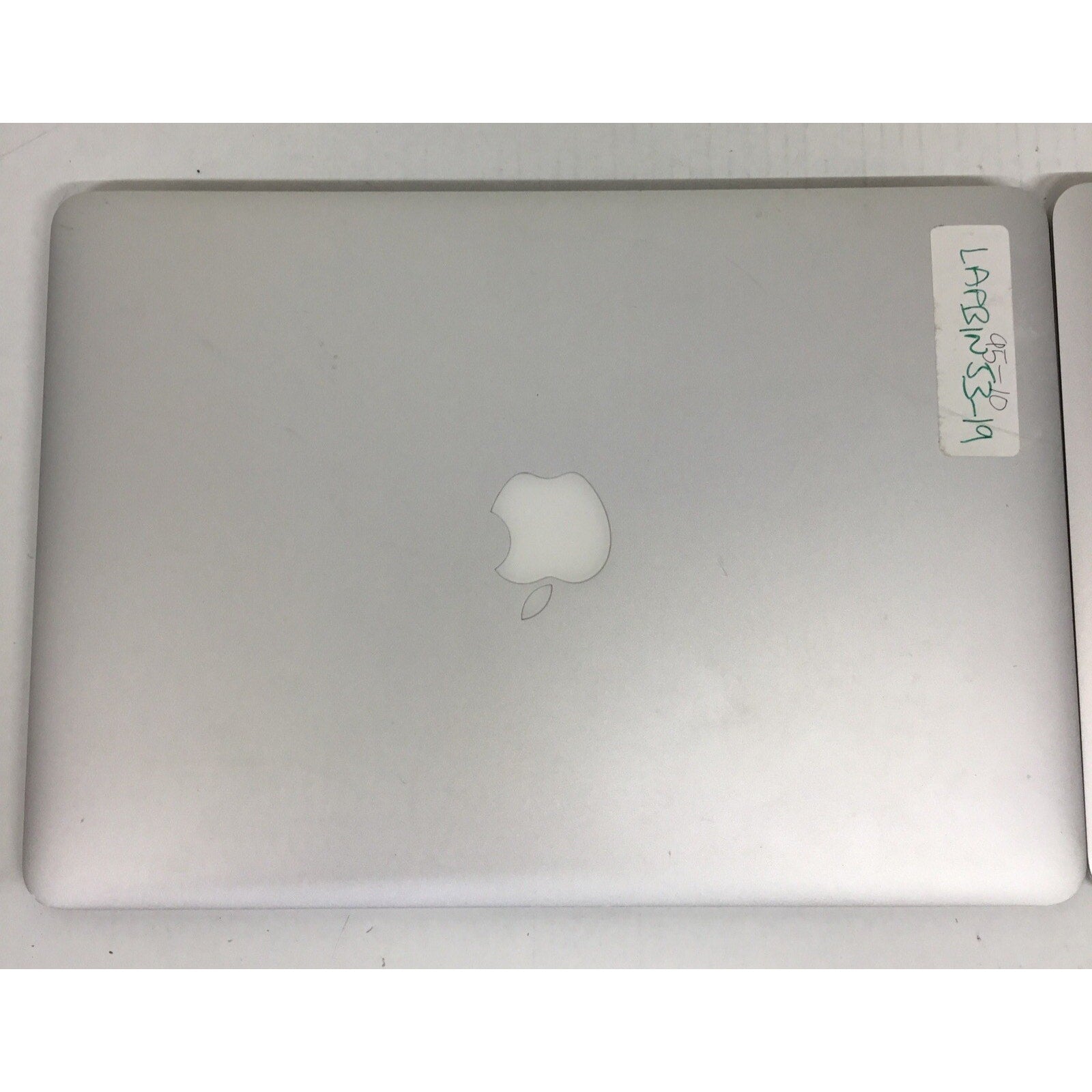 Lot of 2 MacBook Air A1466 Laptops i5 1.4GHz 4GB Ram For Parts READ DESC