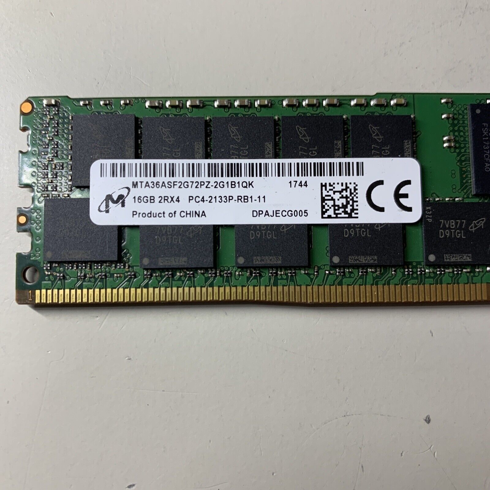 Crucial 16GB DDR4 2133MHz ECC-REG PC4-17000R 2RX4 1.2V CL15 Server RDIMM Memory