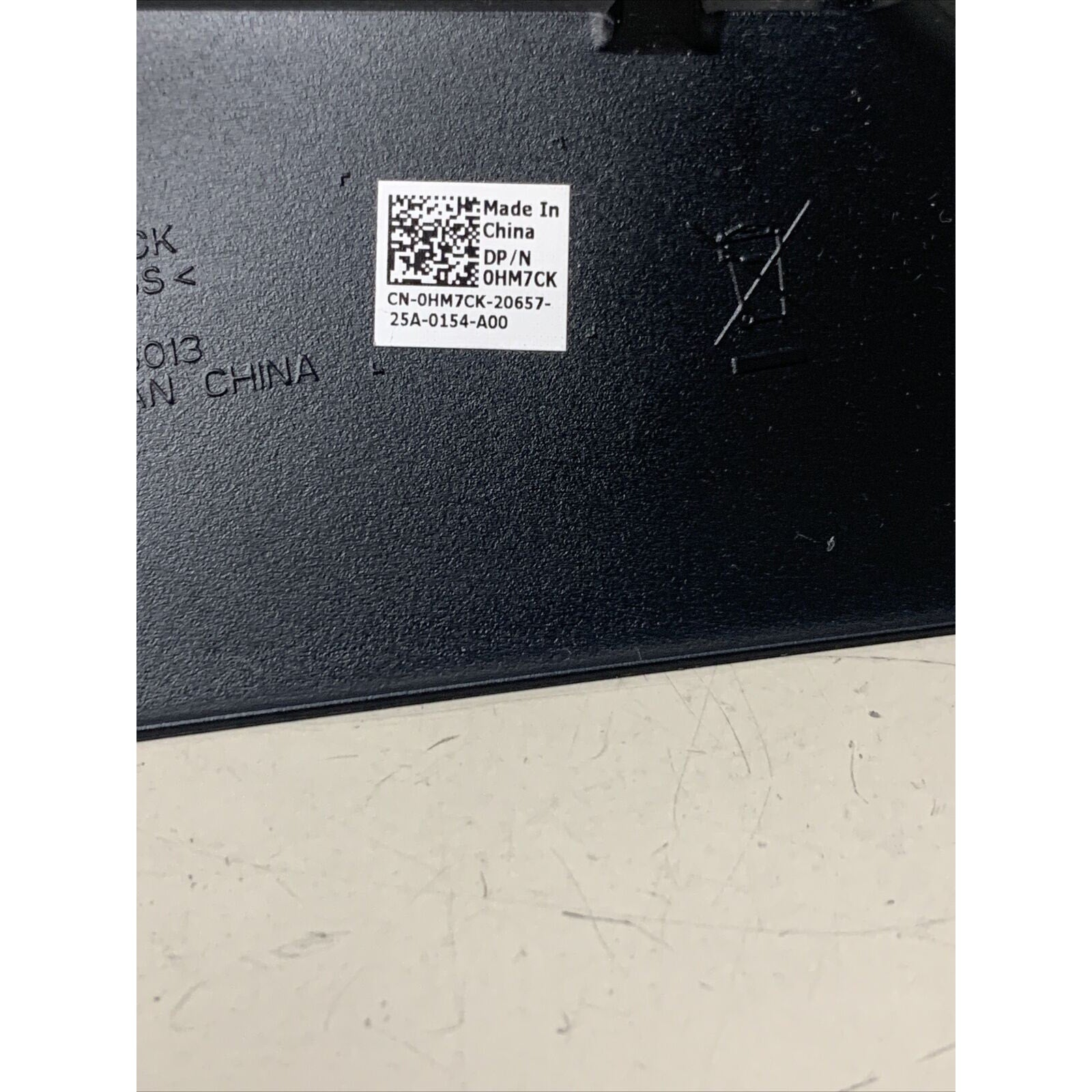 Dell HM7CK, CN-0HM7CK-20657-39C-41W3-A00 Inspiron Fan Shroud