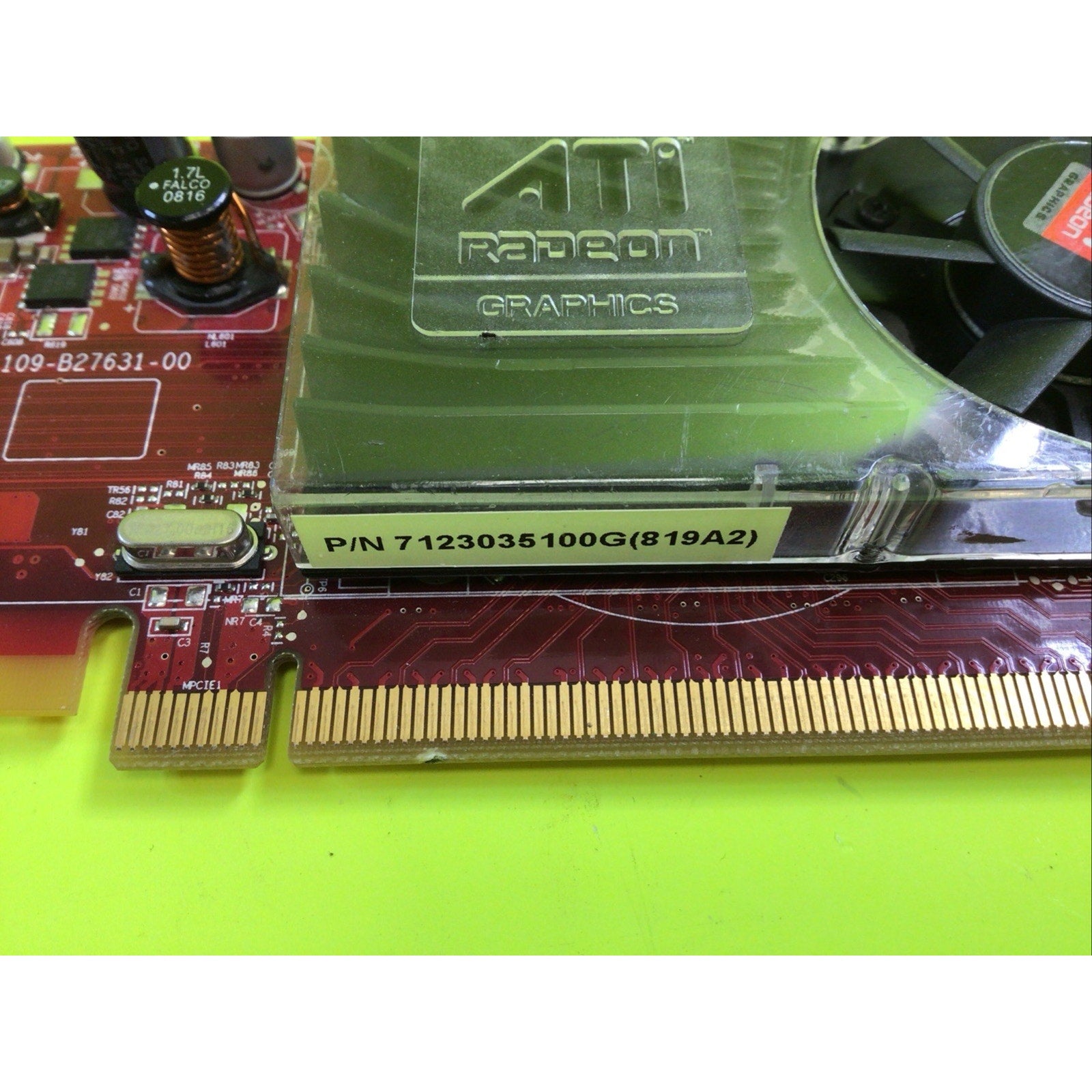 ATI Radeon HD 2400 XT 256MB PCIE 102B2761700 Video Card