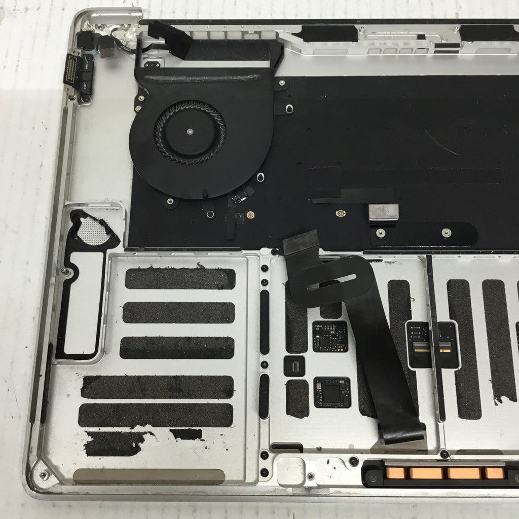 For Parts MACBOOK PRO 15" A1707 TOP CASE PALMREST KEYBOARD *NO BATTERY*