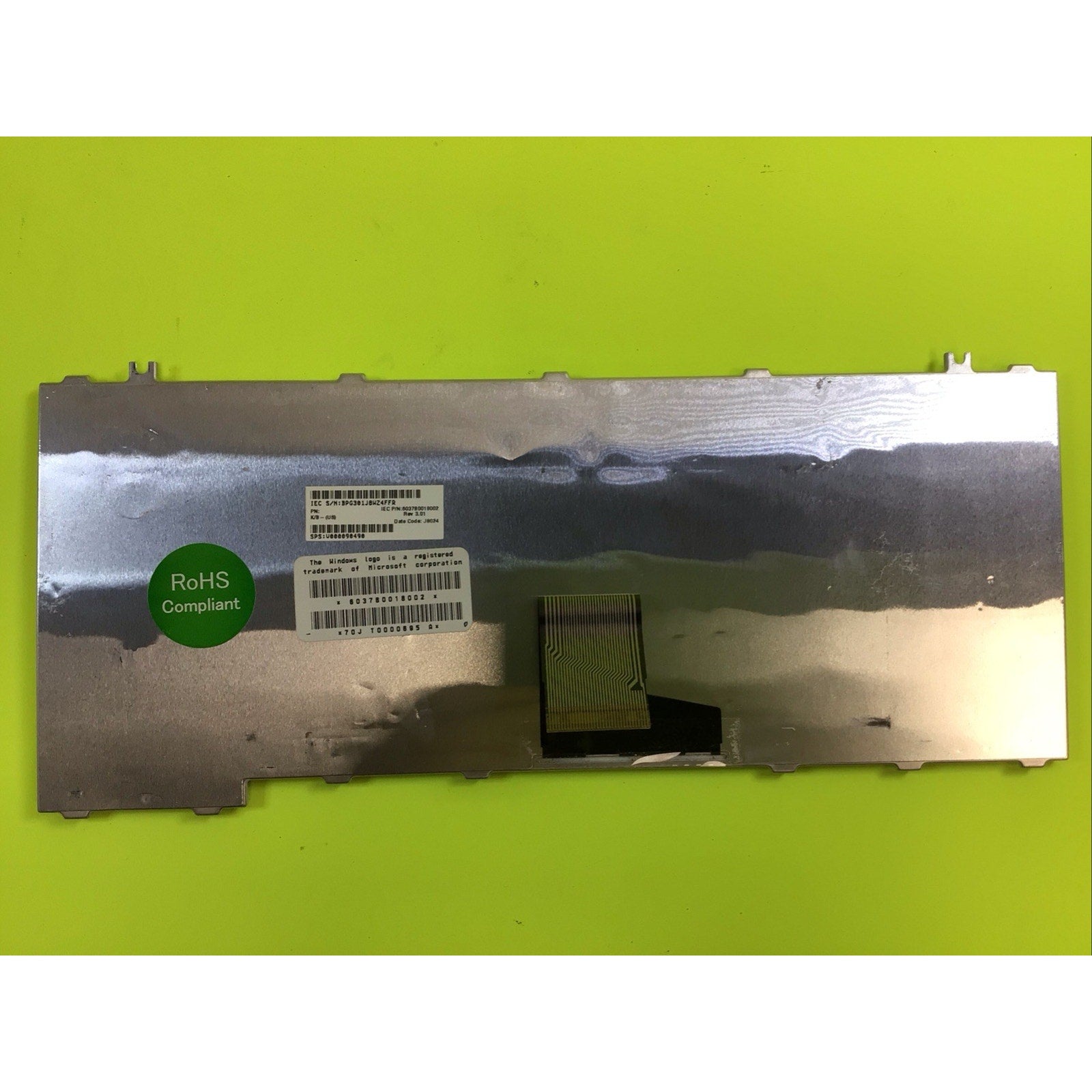 Toshiba Satellite A205-S5804 Keyboard V000090490