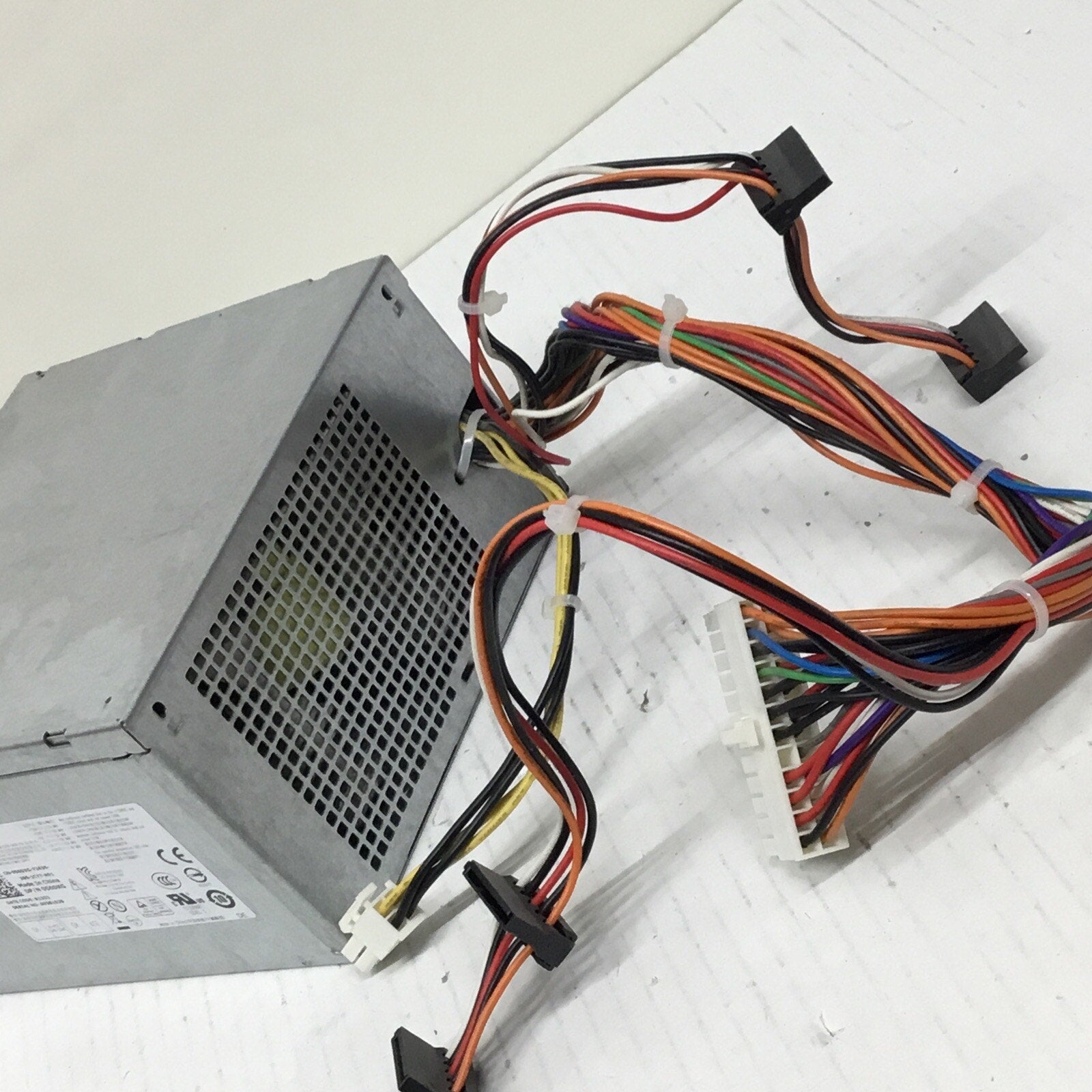 Dell GVY79 Optiplex 790 / 990 MT 265W 24 Pin Desktop Power Supply