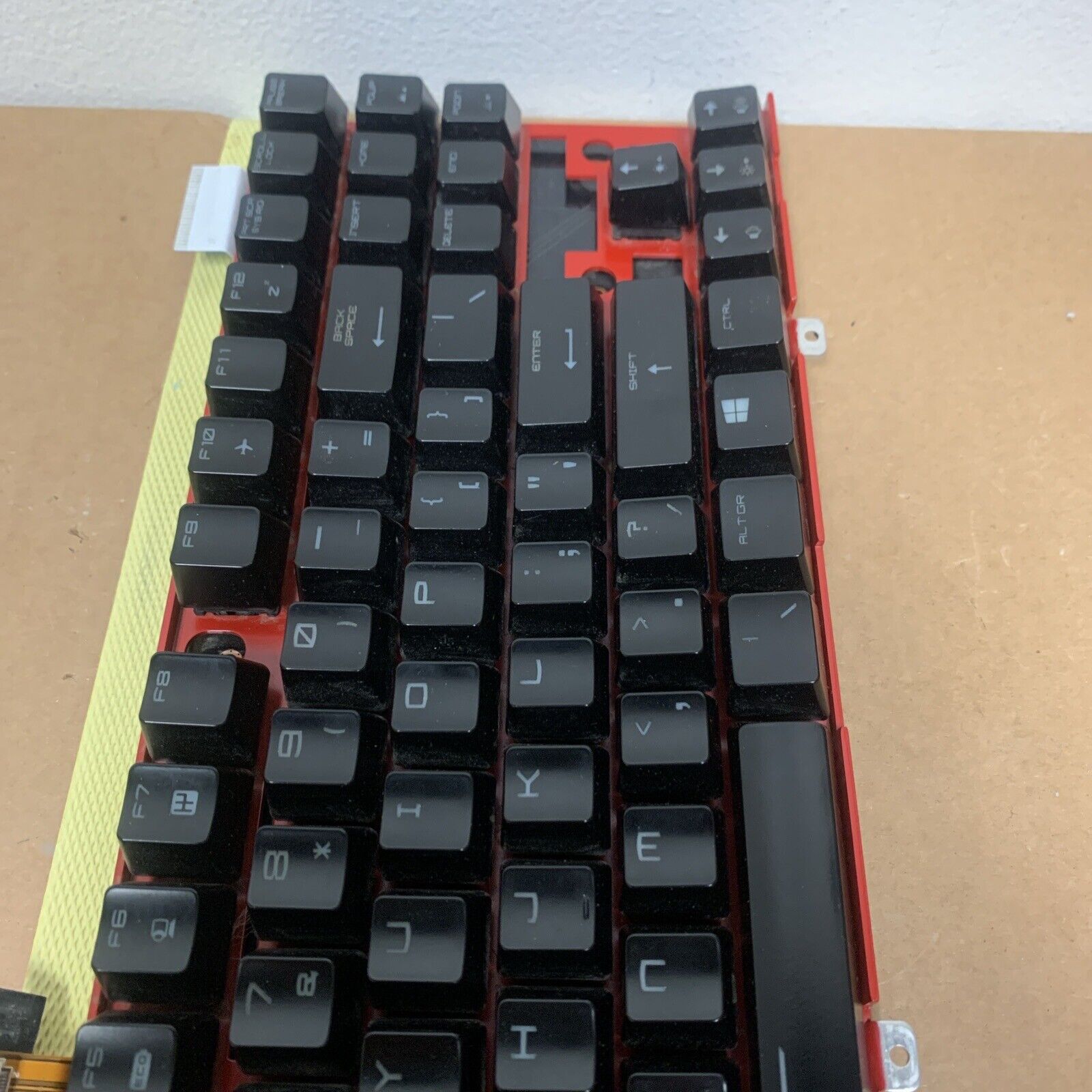 MSI GT83VR 6RF Laptop Keyboard - FOR PARTS