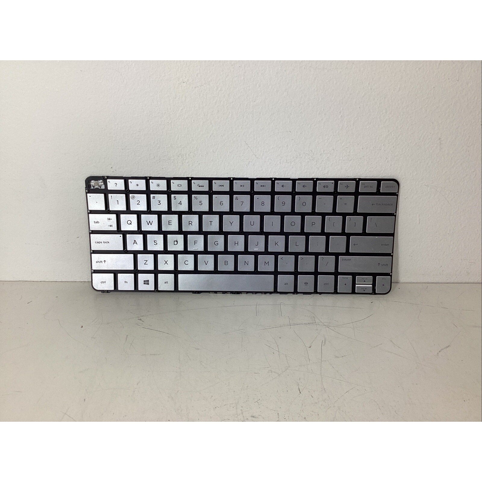 HP Spectre Laptop Keyboard 806500-001 MP-13J73USJ920 (Missing Key)