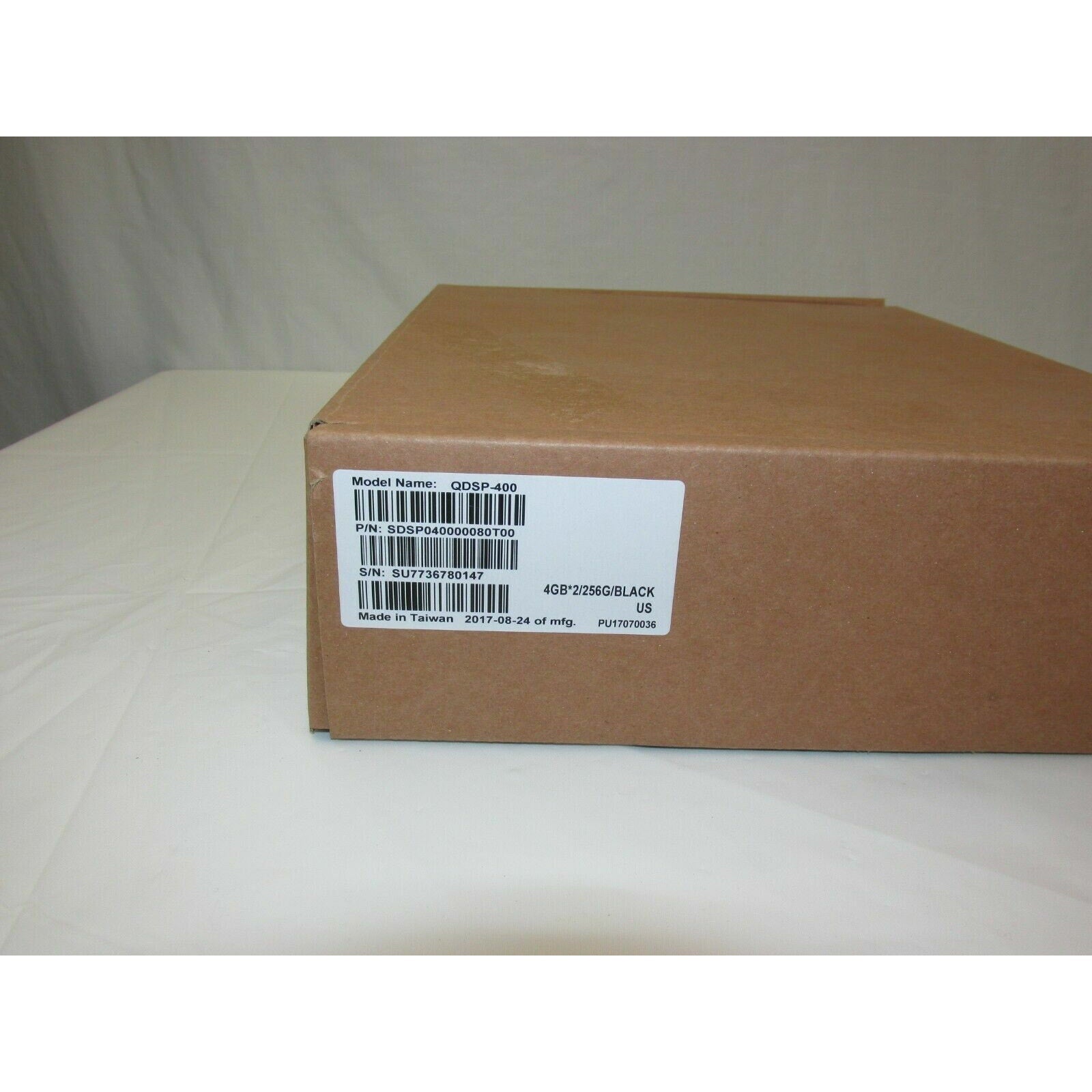 Quanmax QDSP-400 Mini Box PC 8GB Ram 256 SSD Intel Core i5-6200U 2.30 GHZ No OS