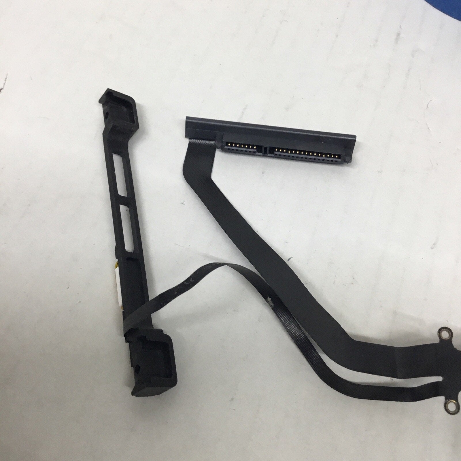 Apple MacBook Pro A1286 HDD Hard Drive Cable 821-0812-A