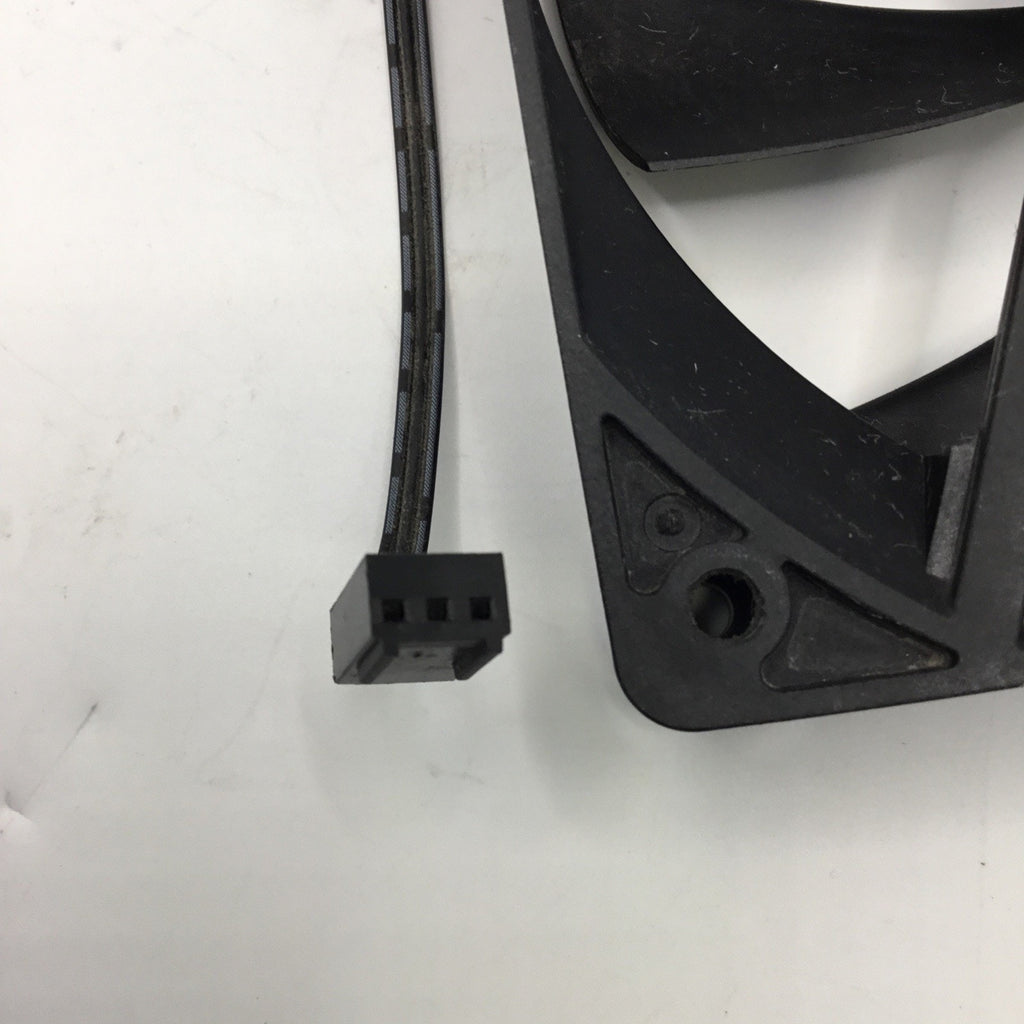 Antec Tricool Cooling Fan Unit 80mm 3pin Black 170915A