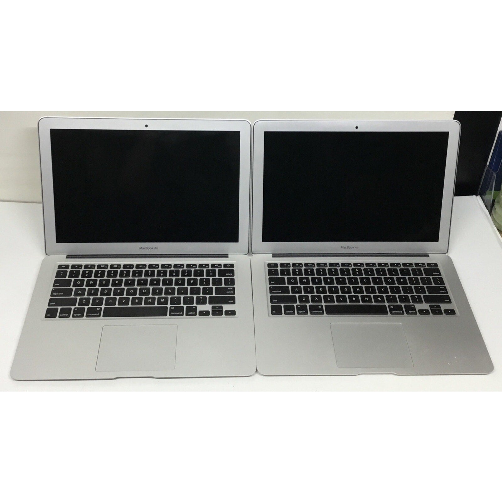 Lot of 2 MacBook Air A1466 Laptops i5 1.4GHz 4GB Ram For Parts READ DESC