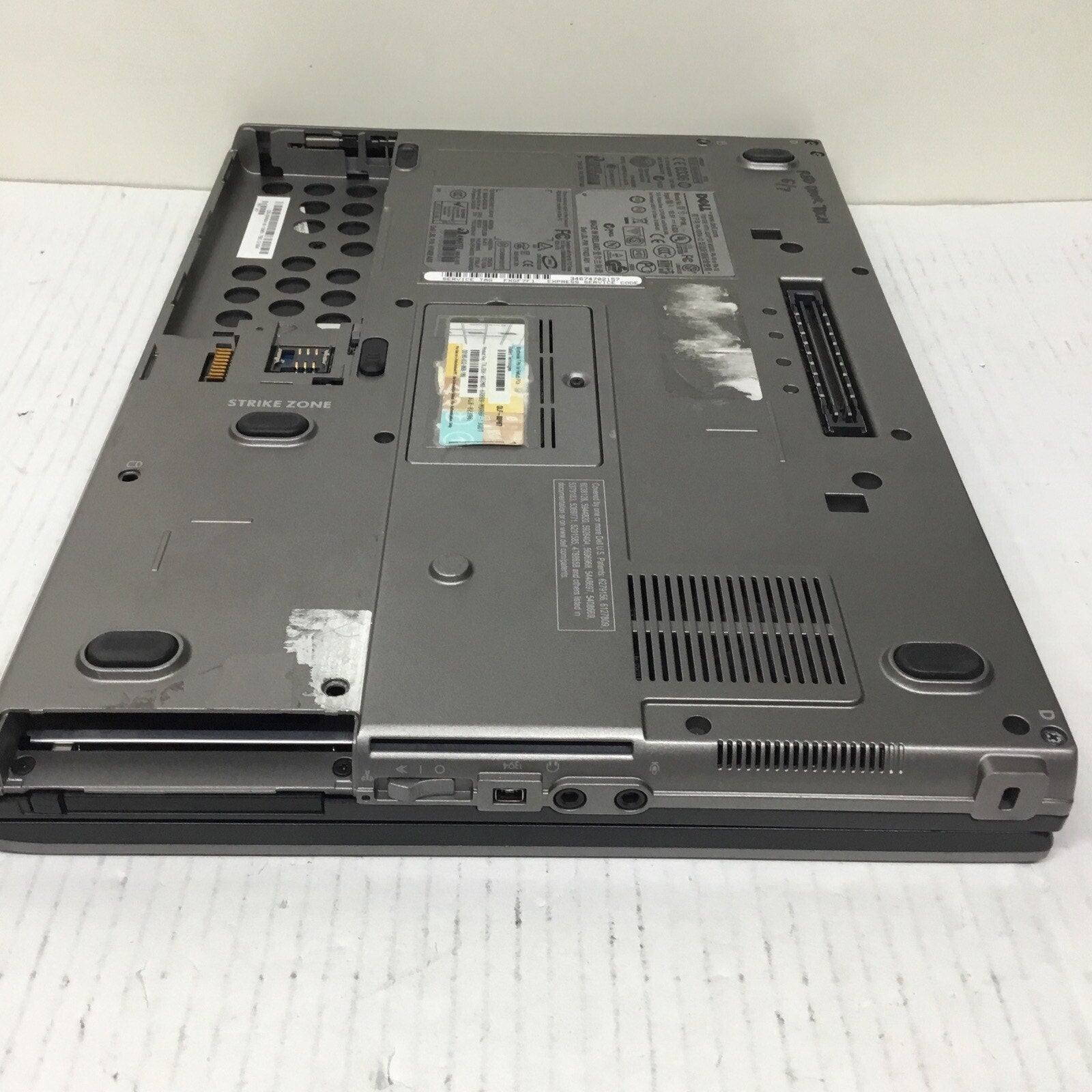 Dell Latitude D630 14" Laptop Intel Centrino Duo No HDD No Battery For Parts
