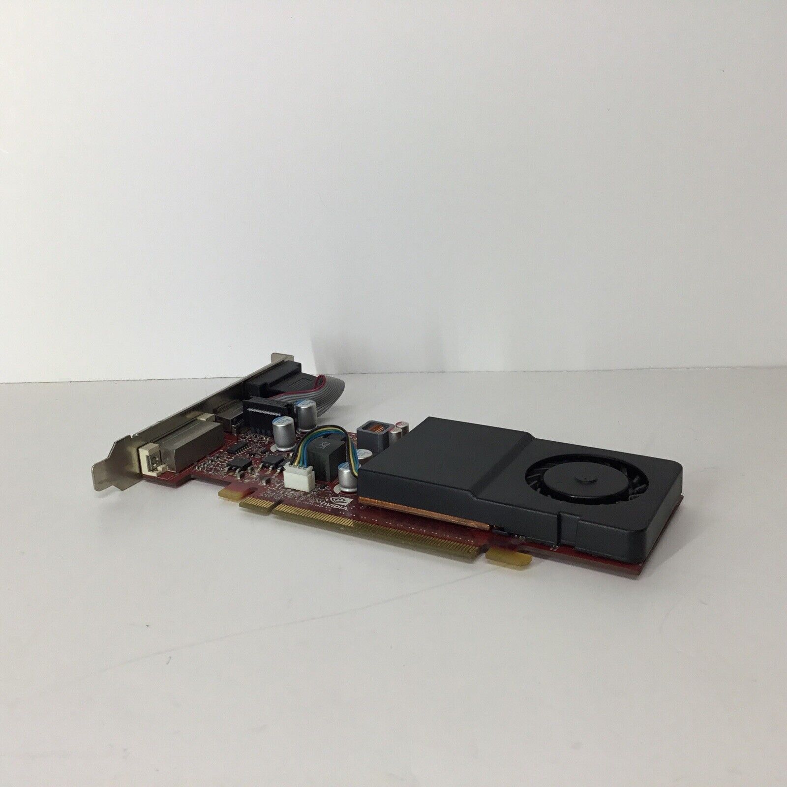 Nvidia GT220 Graphic Card HP 533212-001 TopiATX-10-M02